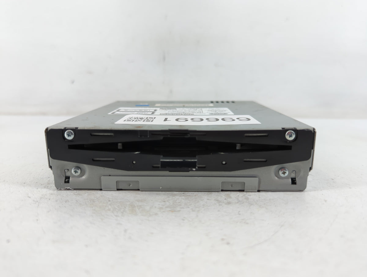 2015-2020 Lincoln Mkz Am Fm Cd Player Radio Receiver 696691 - Oemusedautoparts1.com