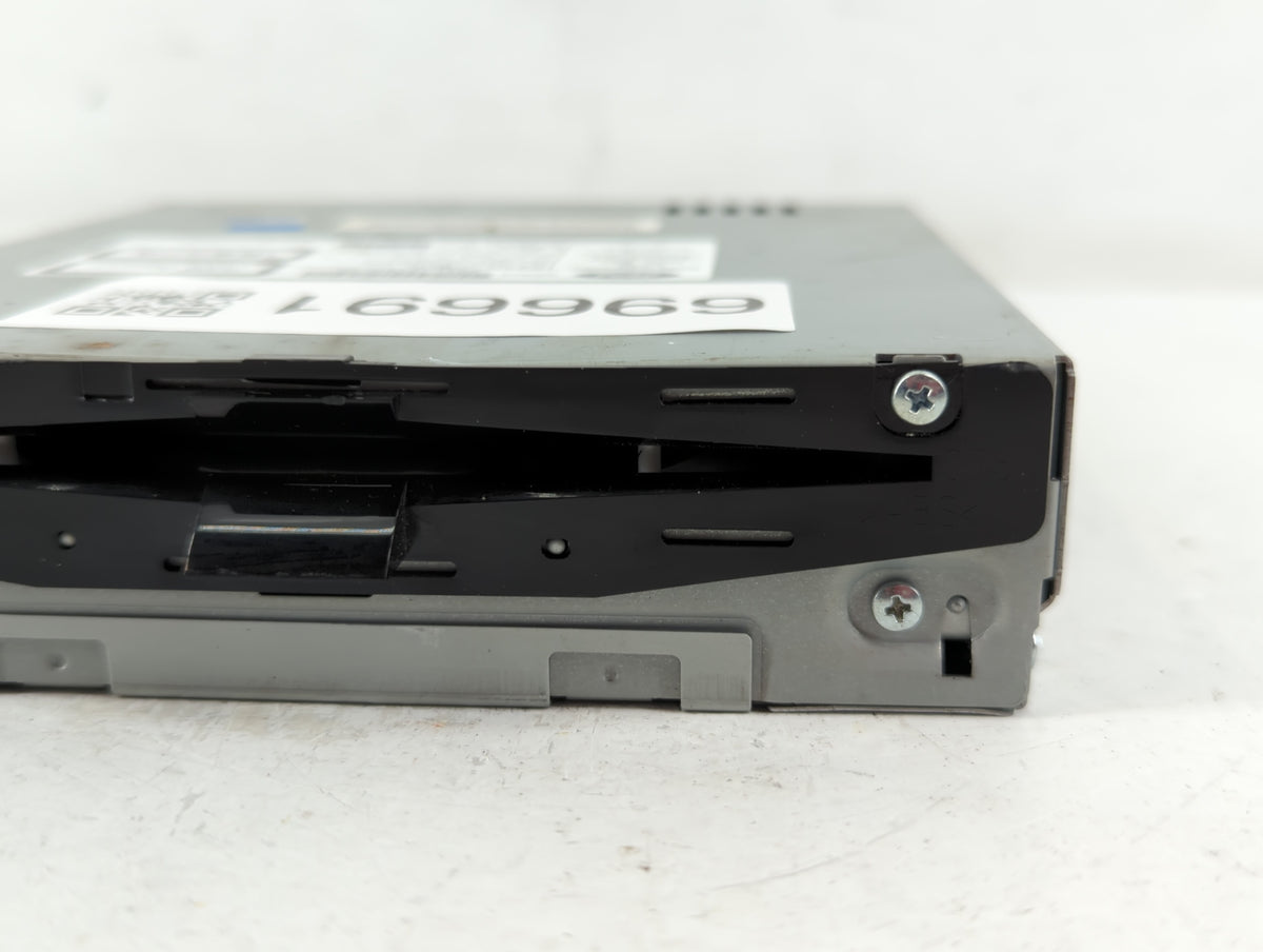 2015-2020 Lincoln Mkz Am Fm Cd Player Radio Receiver 696691 - Oemusedautoparts1.com