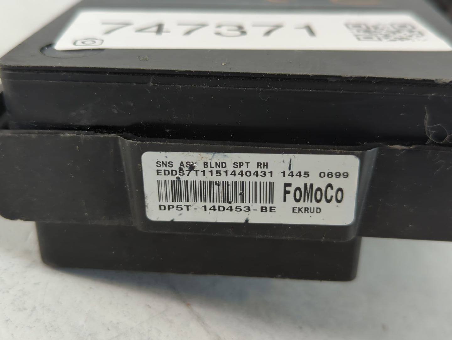 2016 Lincoln Mkz Blind Spot Sensor - Oemusedautoparts1.com