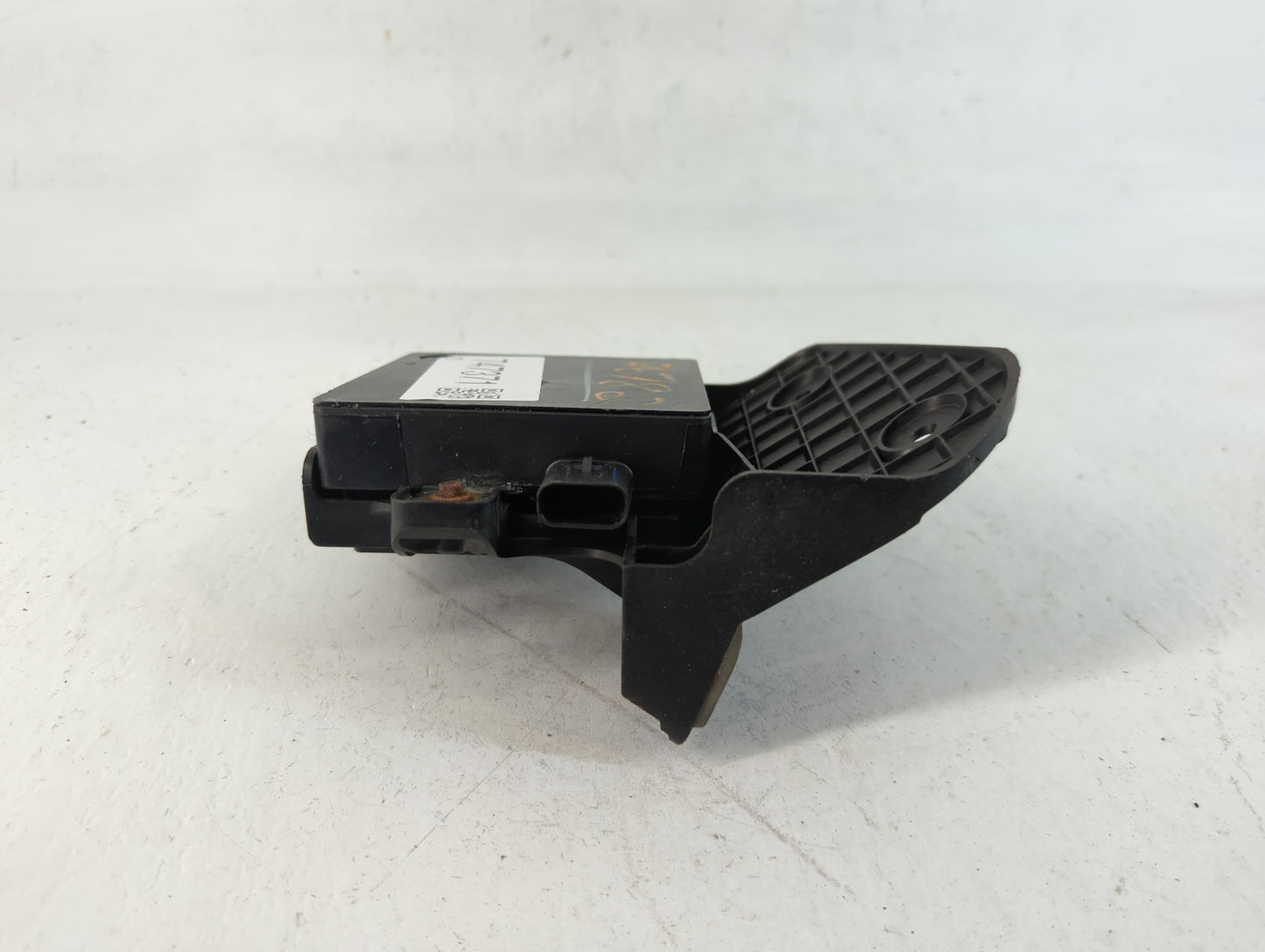 2016 Lincoln Mkz Blind Spot Sensor - Oemusedautoparts1.com