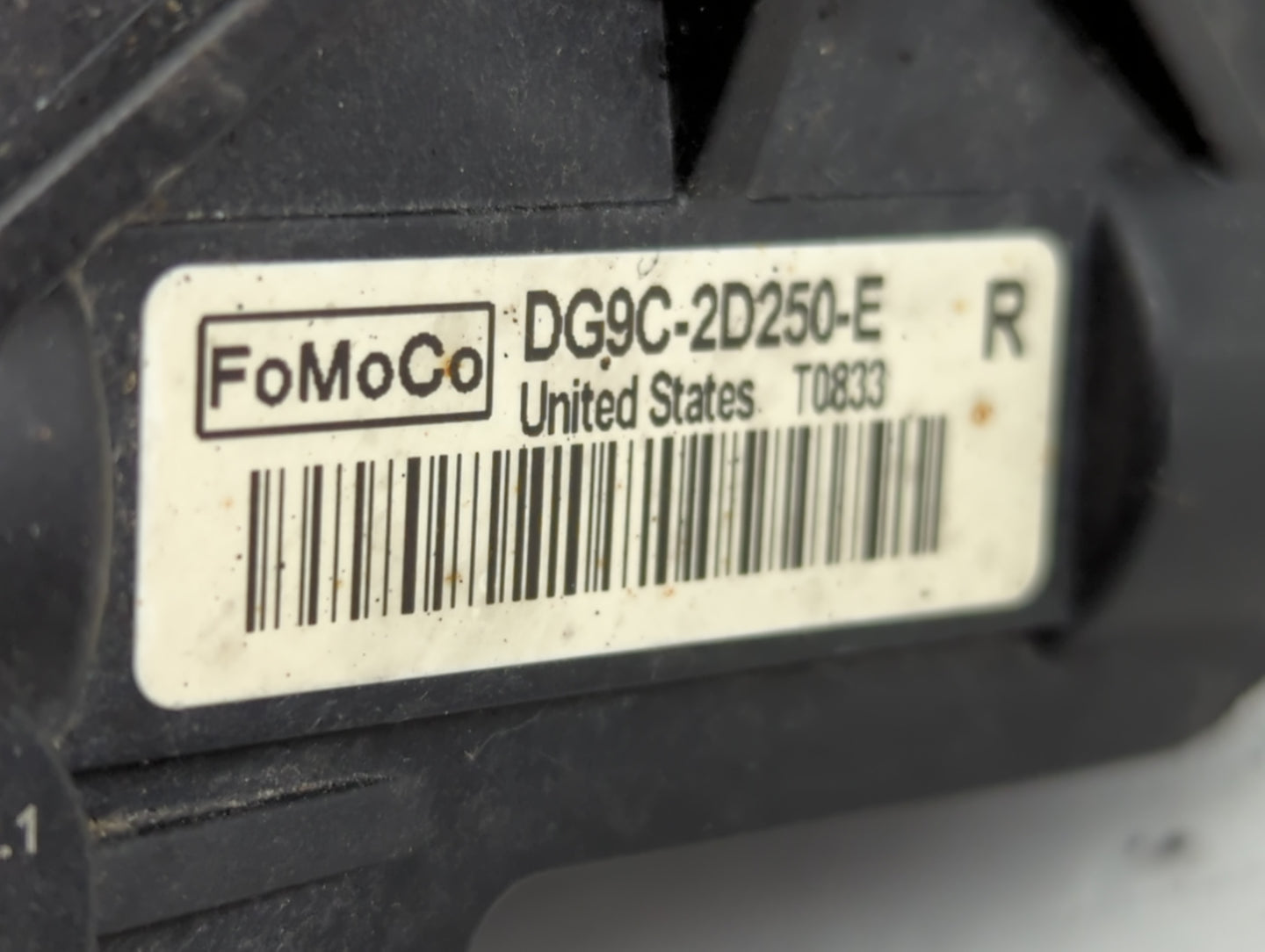 2013-2020 Lincoln Mkz Front Driver Left Brake Caliper - Oemusedautoparts1.com