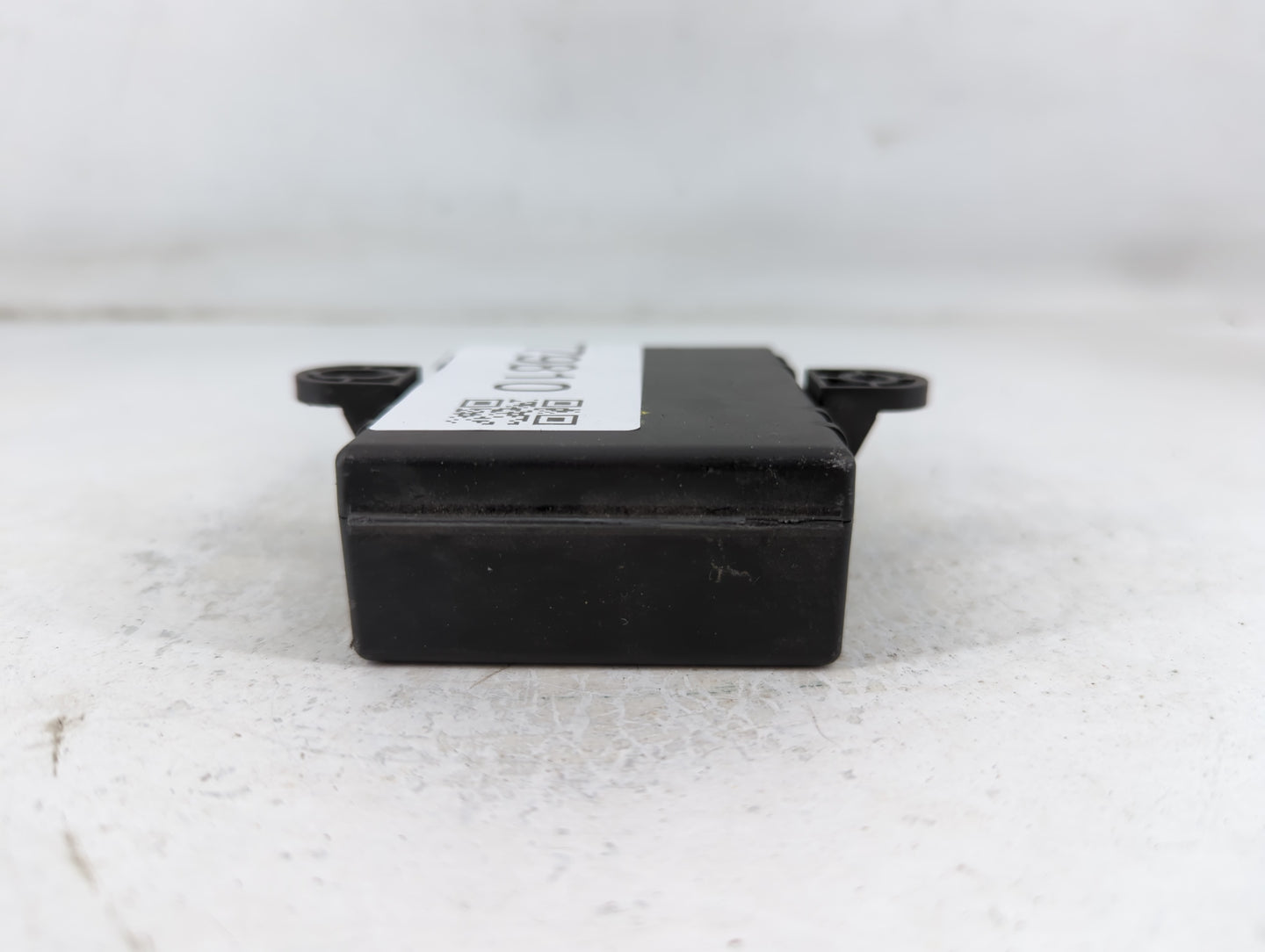 2016 Lincoln Mkz Headlamp Control Module Dg9t-13c148-ak - Oemusedautoparts1.com