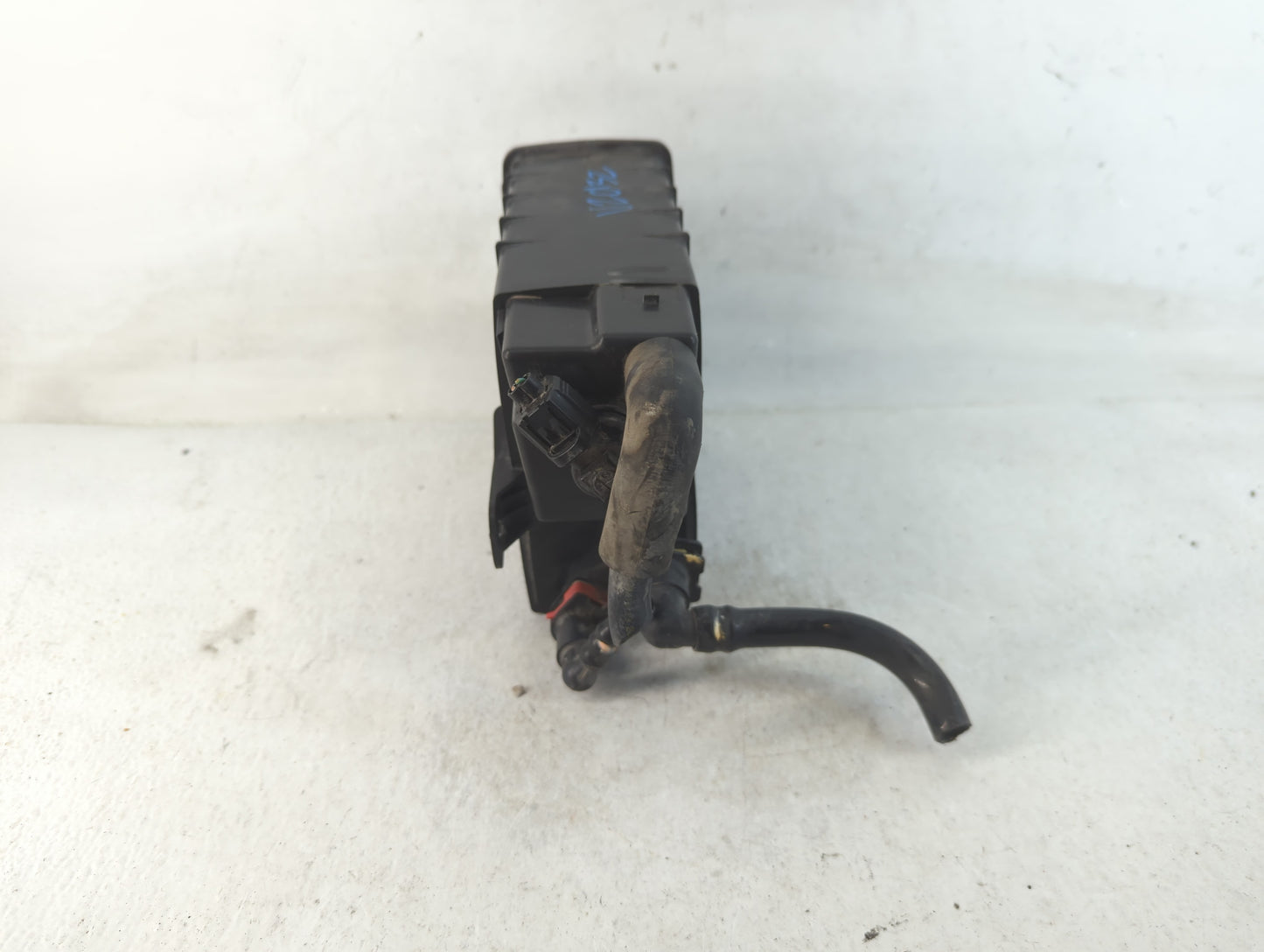 2016 Lincoln Mkz Fuel Vapor Charcoal Canister 784611 - Oemusedautoparts1.com