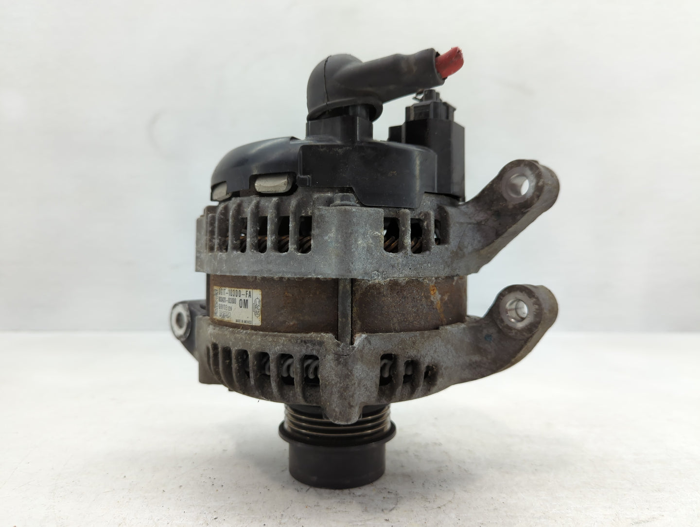 2013-2020 Lincoln Mkz Alternator Replacement Generator Charging Assembly Engine OEM P/N:DG1T-10300-FA Fits OEM Used Auto Par