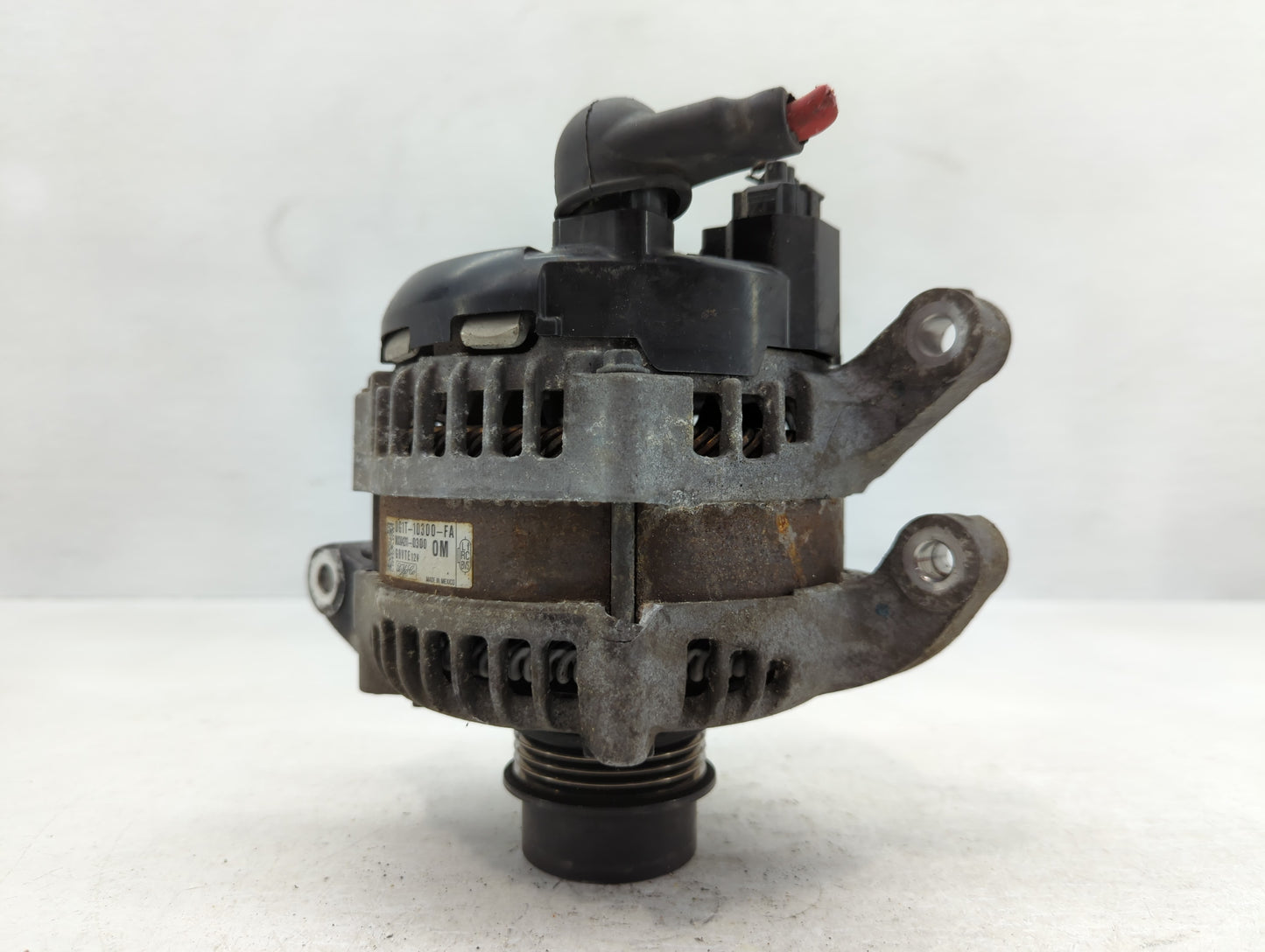 2013-2020 Lincoln Mkz Alternator Replacement Generator Charging Assembly Engine OEM P/N:DG1T-10300-FA Fits OEM Used Auto Par