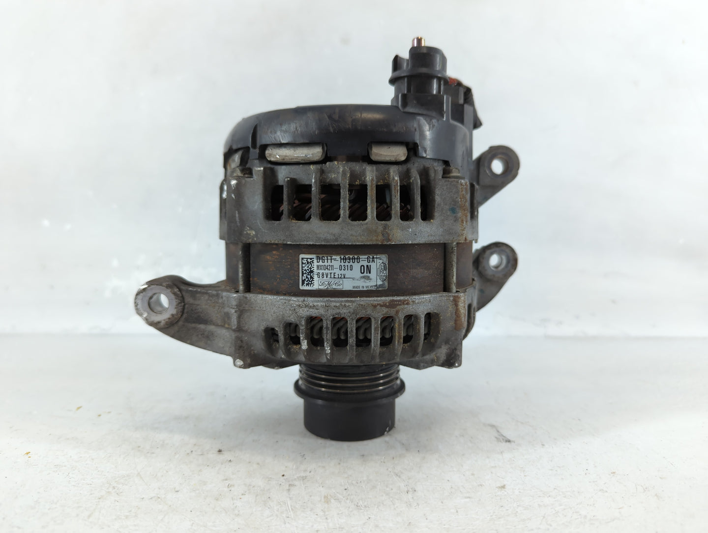 2013-2020 Lincoln Mkz Alternator Replacement Generator Charging Assembly Engine OEM P/N:MX104211-0310 DG1T-10300-GA Fits OEM