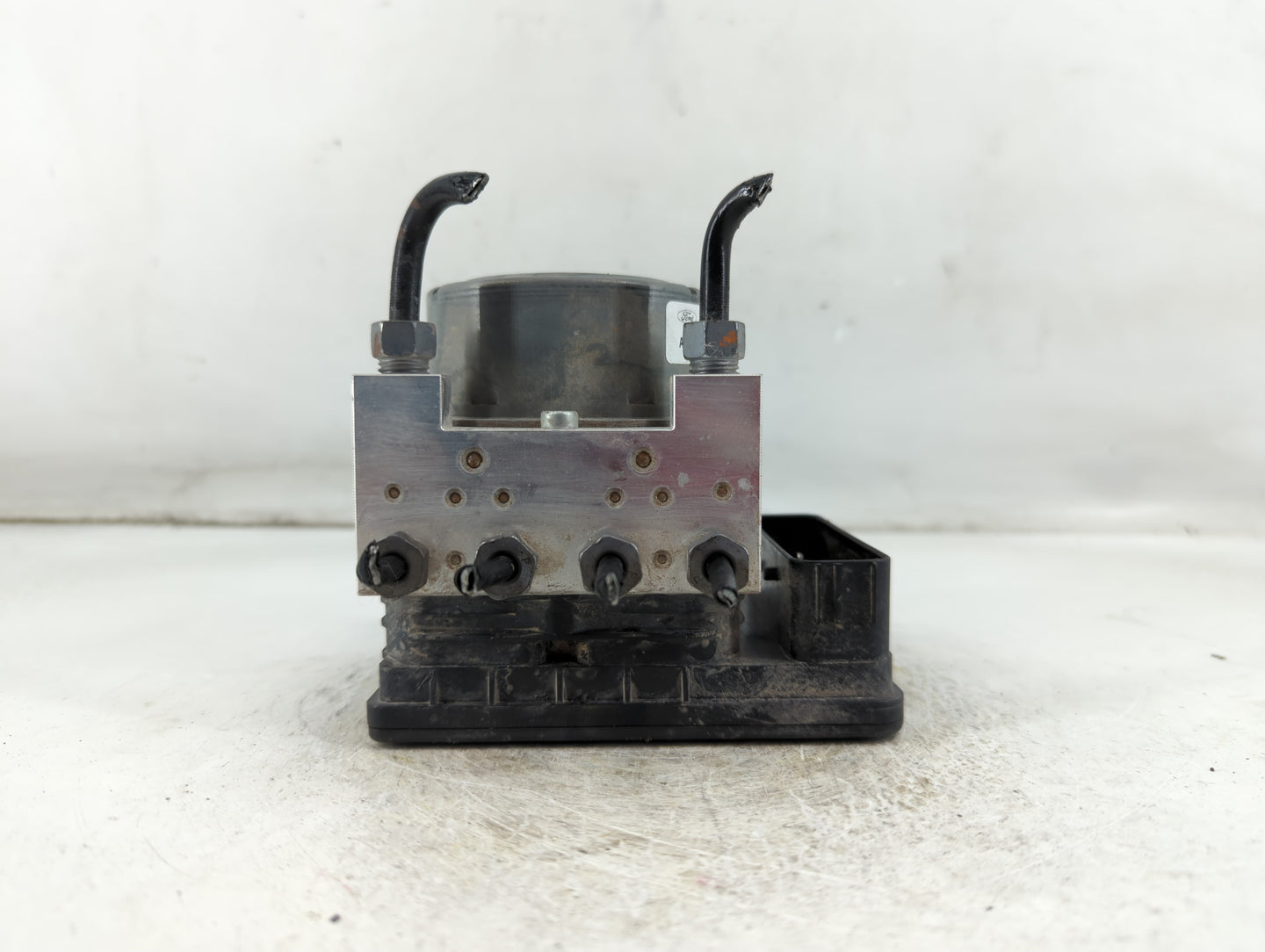 2014-2016 Lincoln Mkz ABS Pump Control Module Replacement P/N:EG9C-2C405-AD Fits Fits 2014 2015 2016 OEM Used Auto Parts - O