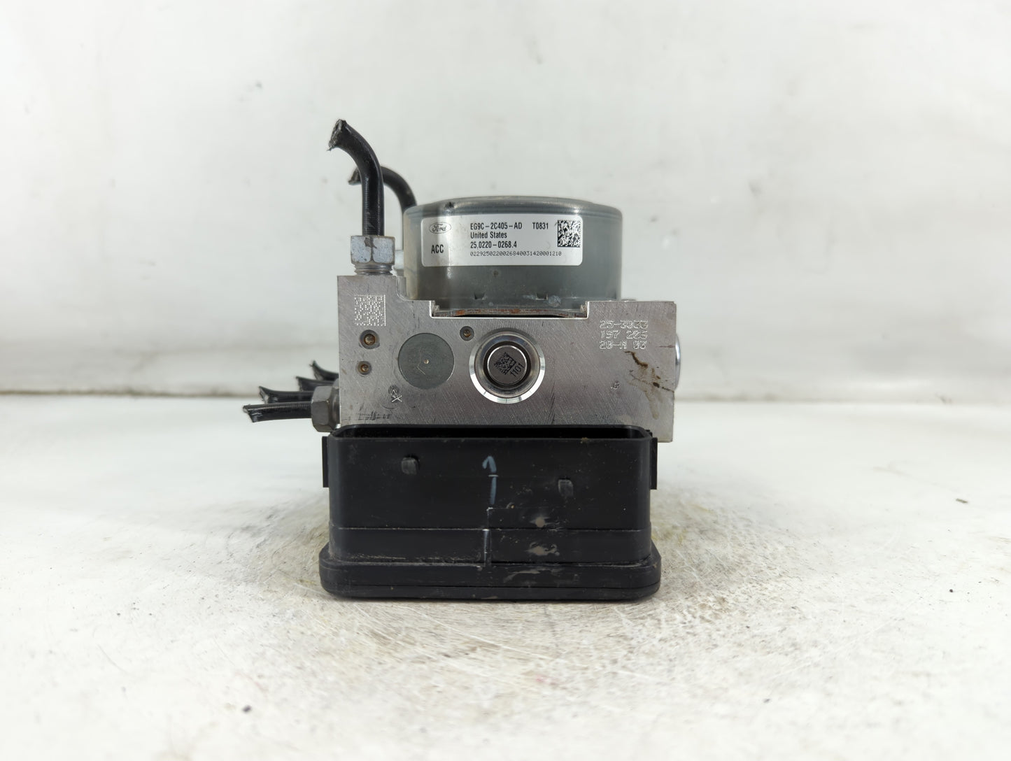 2014-2016 Lincoln Mkz ABS Pump Control Module Replacement P/N:EG9C-2C405-AD Fits Fits 2014 2015 2016 OEM Used Auto Parts - O