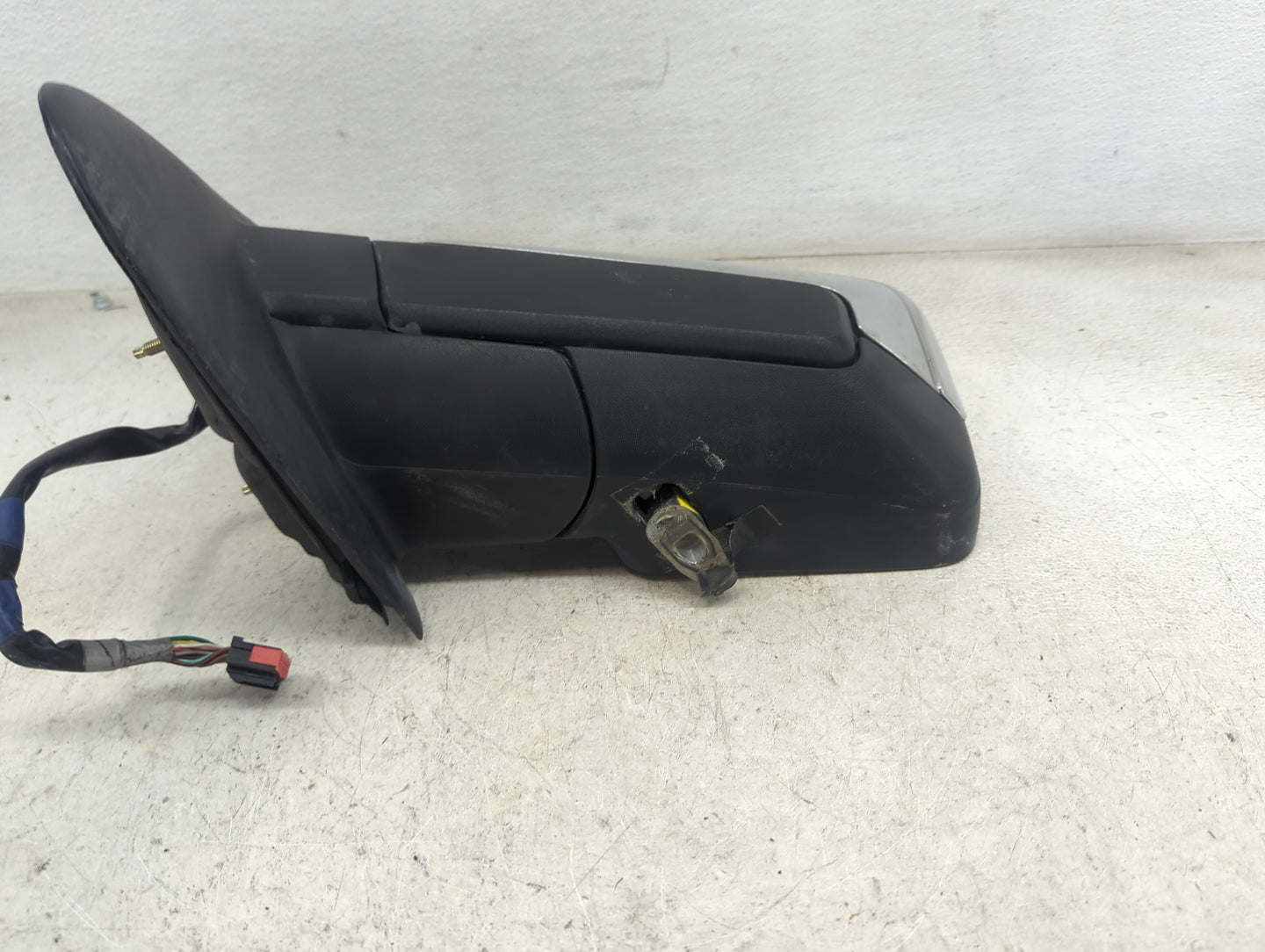 2015-2017 Lincoln Navigator Driver Side View Mirror - Left Door Mirror OEM Used - Oemusedautoparts1.com