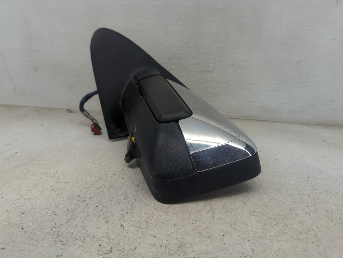 2015-2017 Lincoln Navigator Driver Side View Mirror - Left Door Mirror OEM Used - Oemusedautoparts1.com