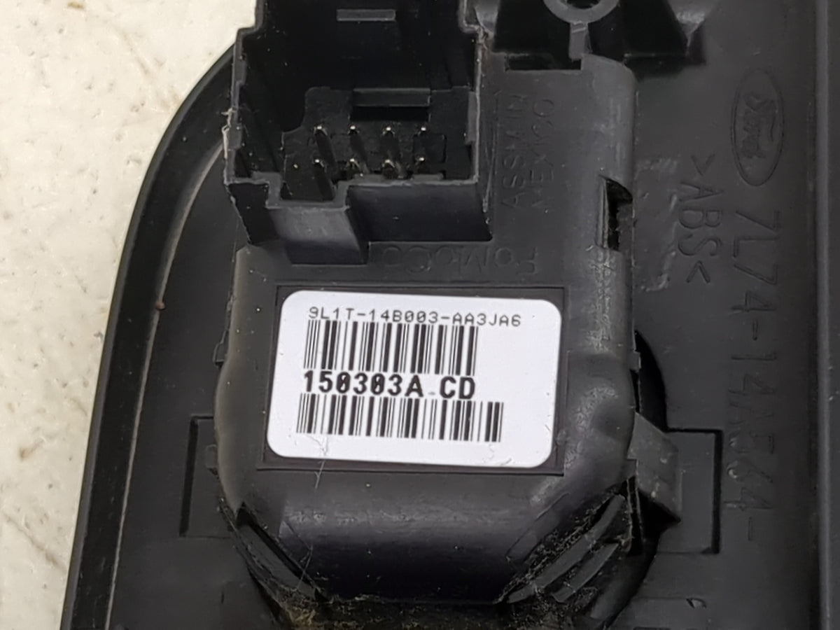2016 Lincoln Navigator Master Power Window Switch Replacement Driver Side Left P/N:9L1T-14B003-AA3JA6 150303A Fits OEM Used 