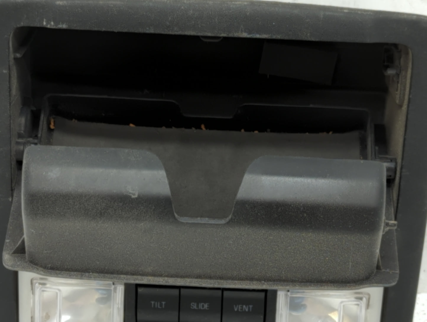2016 Lincoln Navigator Overhead Roof Console - Oemusedautoparts1.com