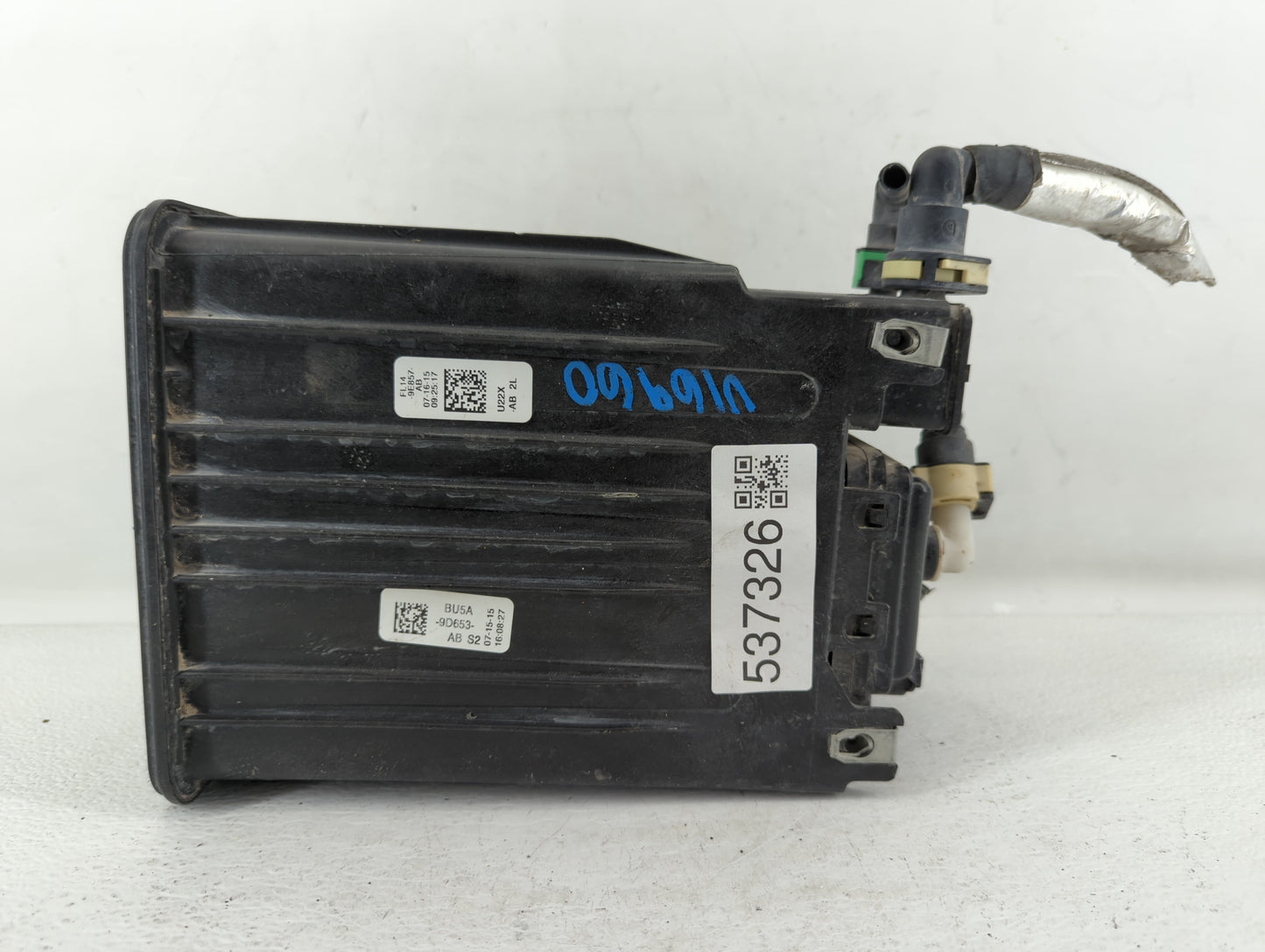 2016 Lincoln Navigator Fuel Vapor Charcoal Canister - Oemusedautoparts1.com