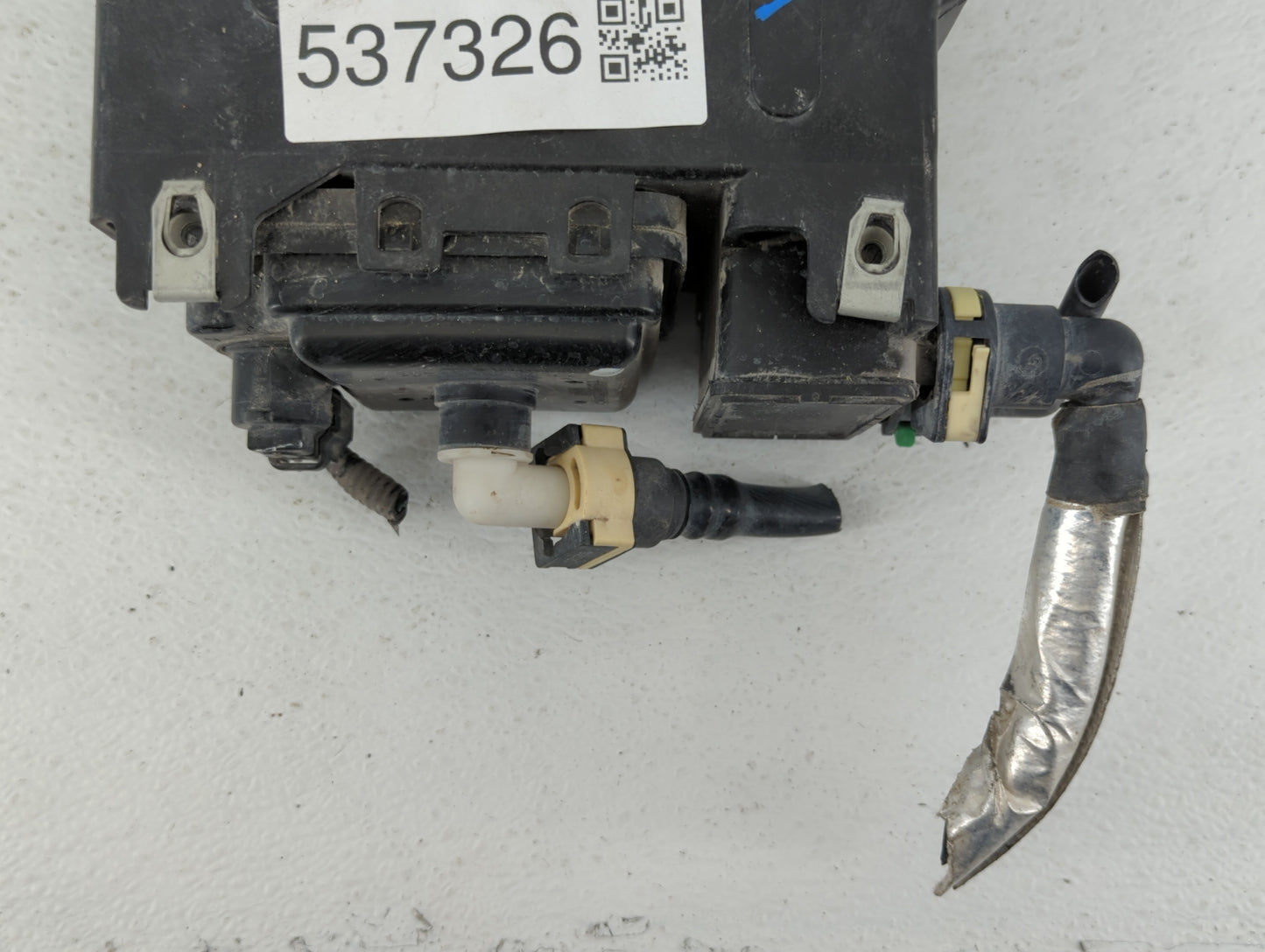 2016 Lincoln Navigator Fuel Vapor Charcoal Canister - Oemusedautoparts1.com