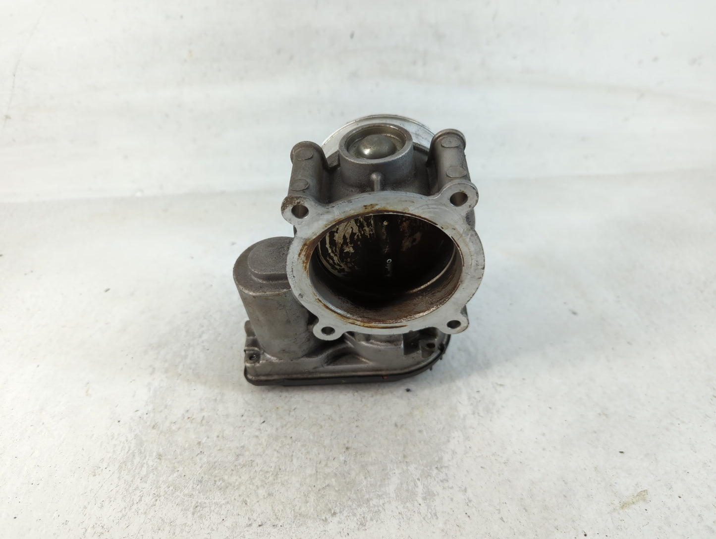2015-2017 Lincoln Navigator Throttle Body P/N:BL3T-9F991-AH Fits Fits 2011 2012 2013 2014 2015 2016 2017 2018 2019 OEM Used 
