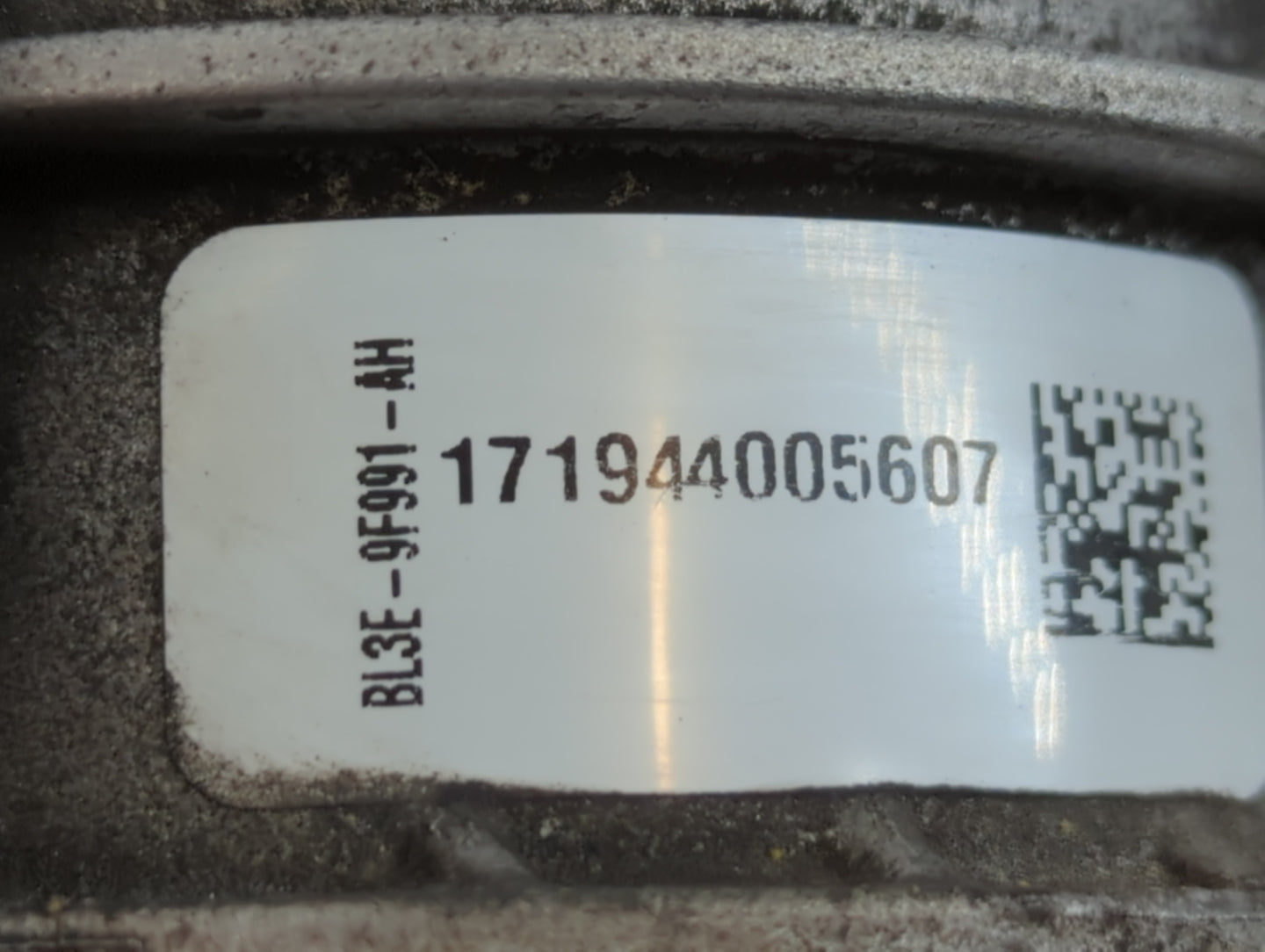 2015-2017 Lincoln Navigator Throttle Body P/N:BL3T-9F991-AH Fits Fits 2011 2012 2013 2014 2015 2016 2017 2018 2019 OEM Used 