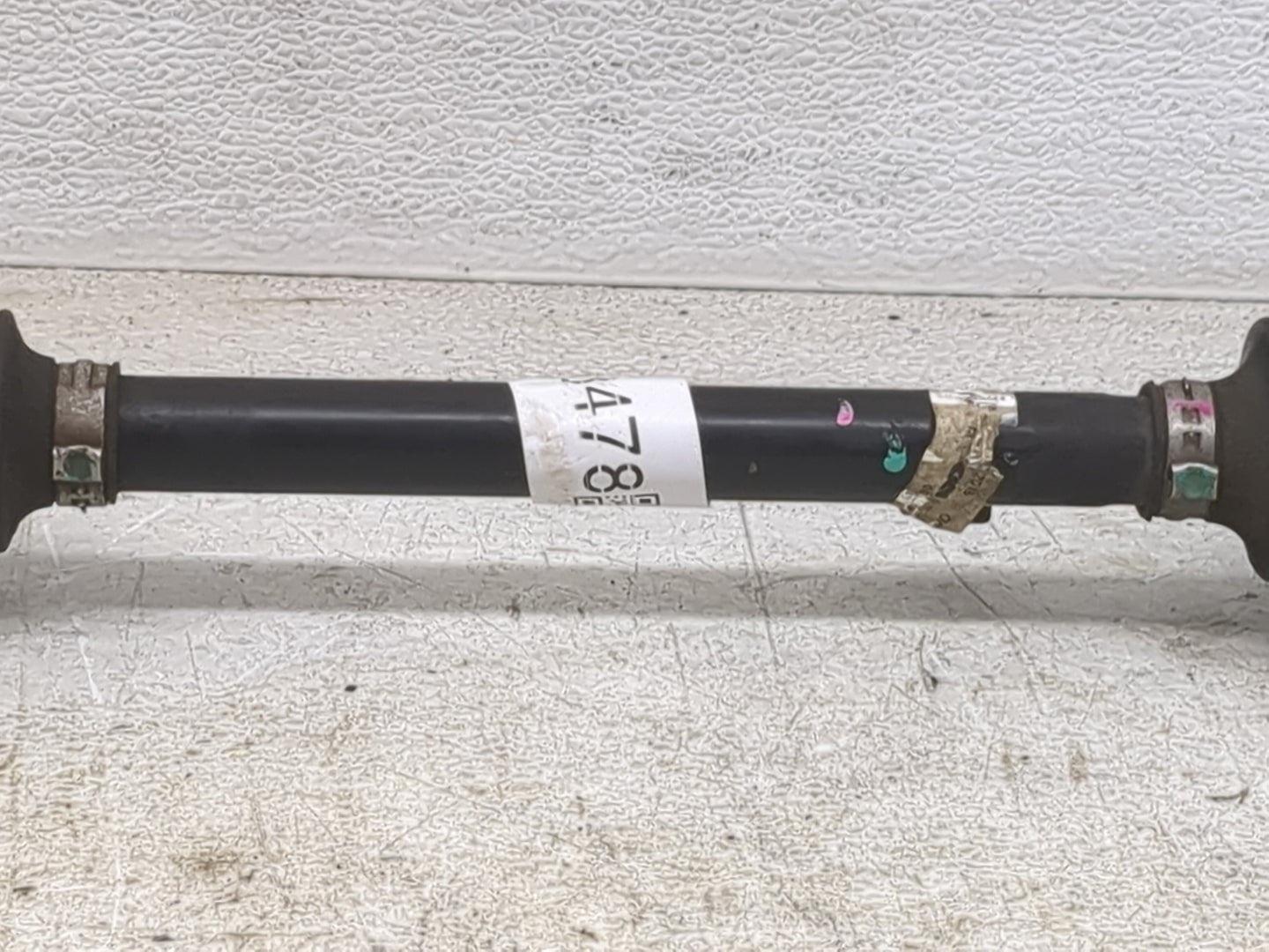 2016 Maserati Ghibli Axle Shaft Front Passenger Cv C/v - Oemusedautoparts1.com