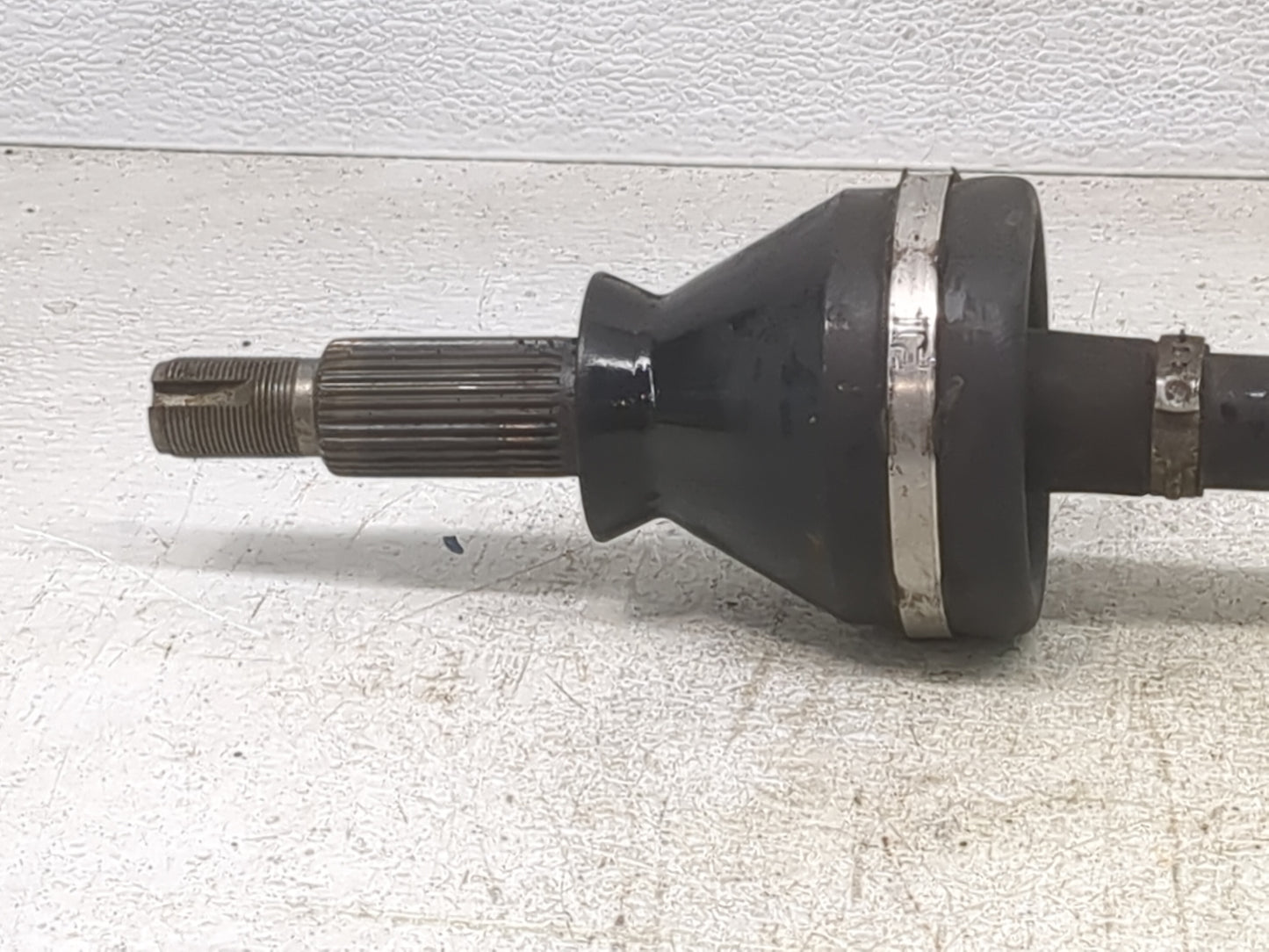 2016 Maserati Ghibli Axle Shaft Rear Driver Cv C/v - Oemusedautoparts1.com