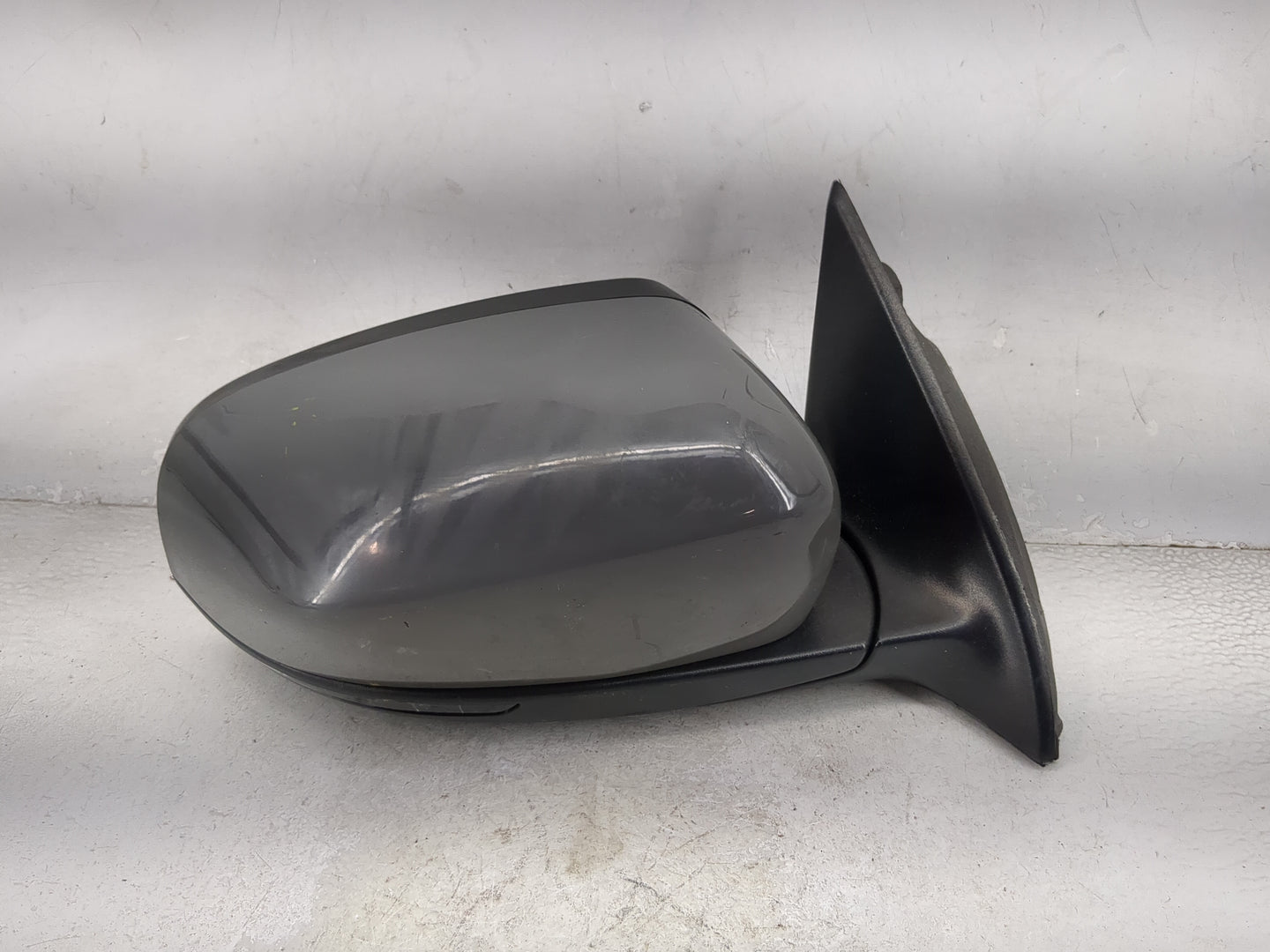 2016 Maserati Ghibli Passenger Side View Mirror - Right Door Mirror OEM Used - Oemusedautoparts1.com