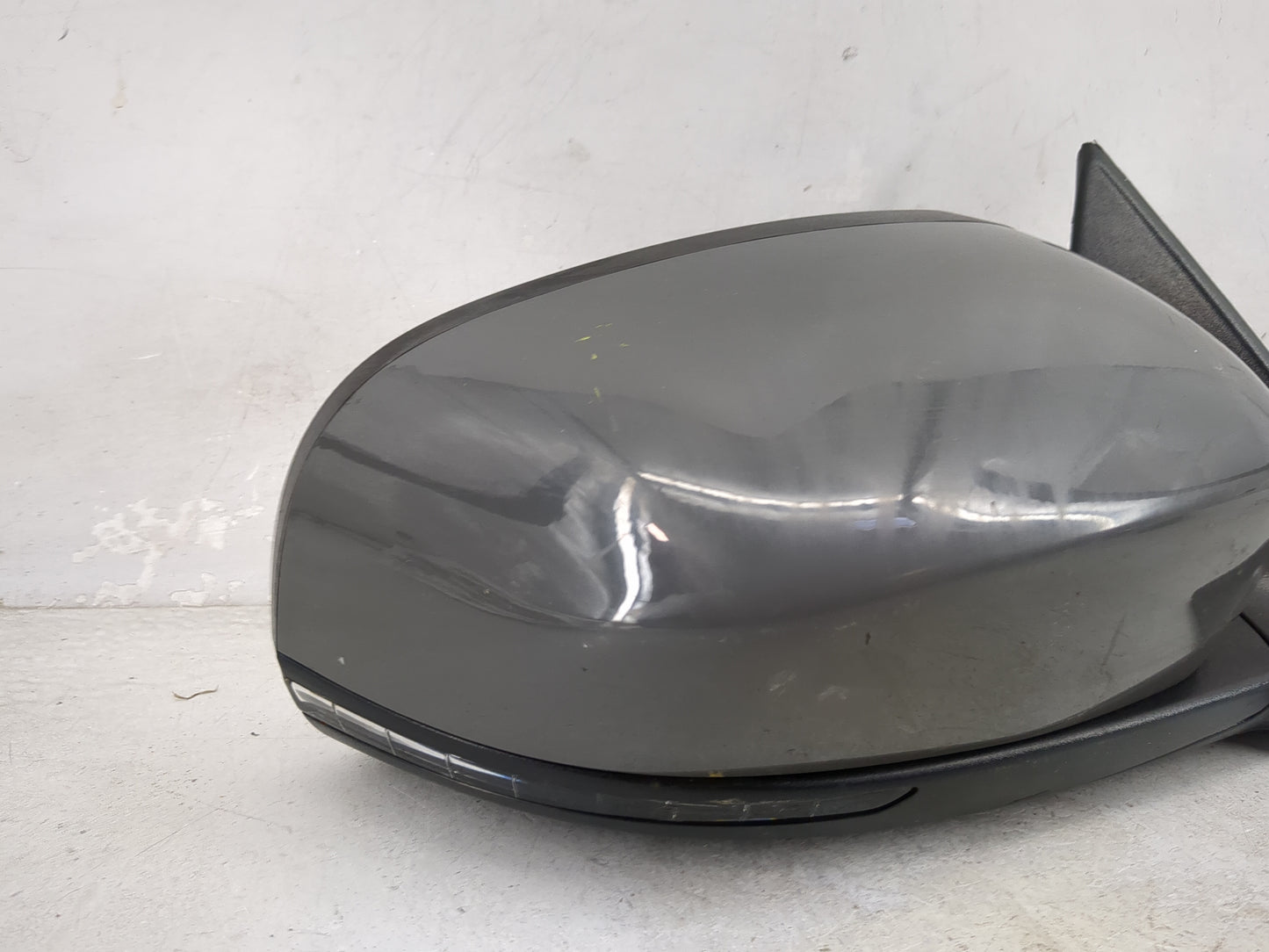 2016 Maserati Ghibli Passenger Side View Mirror - Right Door Mirror OEM Used - Oemusedautoparts1.com