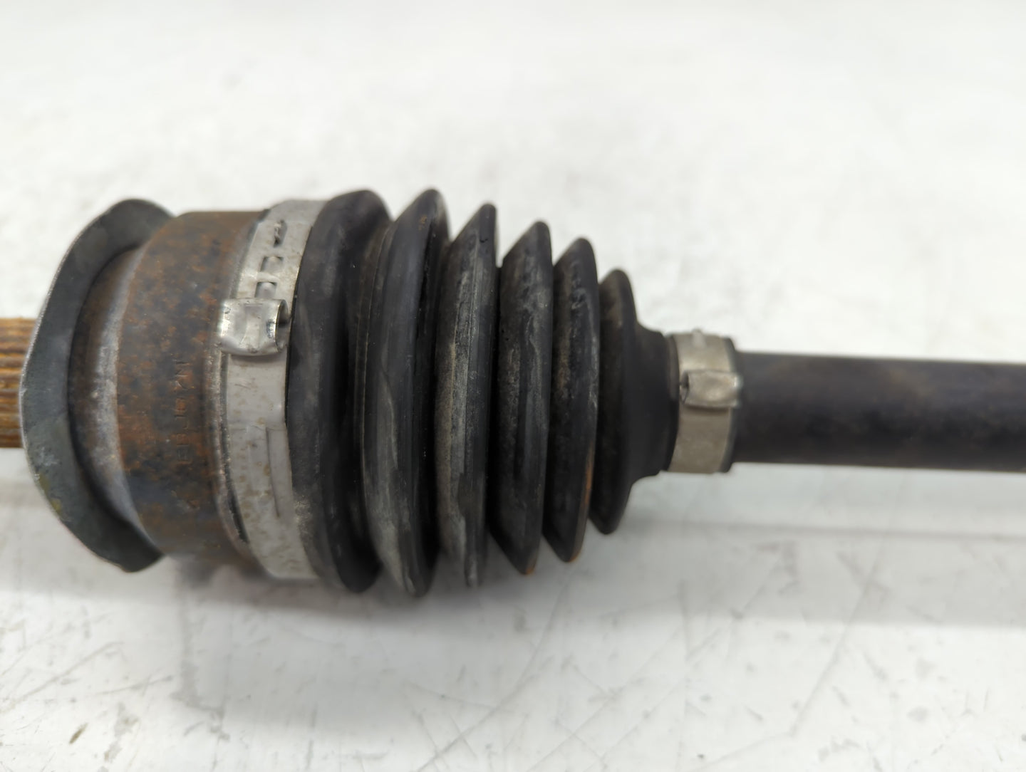 2014-2018 Mazda 3 Axle Shaft Front Driver Cv C/v - Oemusedautoparts1.com