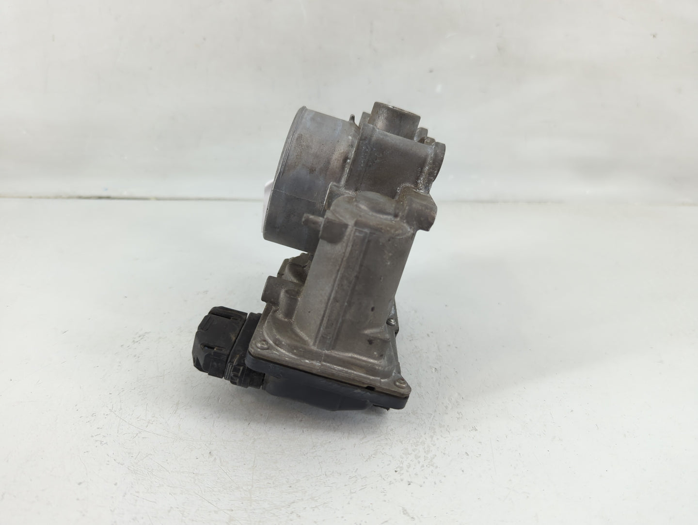 2012-2018 Mazda 3 Throttle Body Fits Fits 2012 2013 2014 2015 2016 2017 2018 OEM Used Auto Parts - Oemusedautoparts1.com