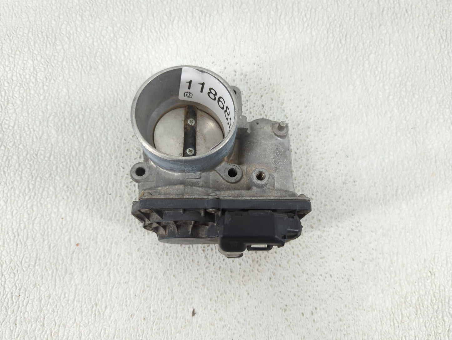 2012-2018 Mazda 3 Throttle Body P/N:3 640 B Fits Fits 2012 2013 2014 2015 2016 2017 2018 OEM Used Auto Parts - Oemusedautopa