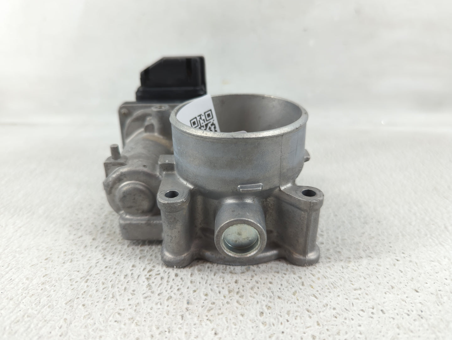 2012-2018 Mazda 3 Throttle Body P/N:3 640 B Fits Fits 2012 2013 2014 2015 2016 2017 2018 OEM Used Auto Parts - Oemusedautopa