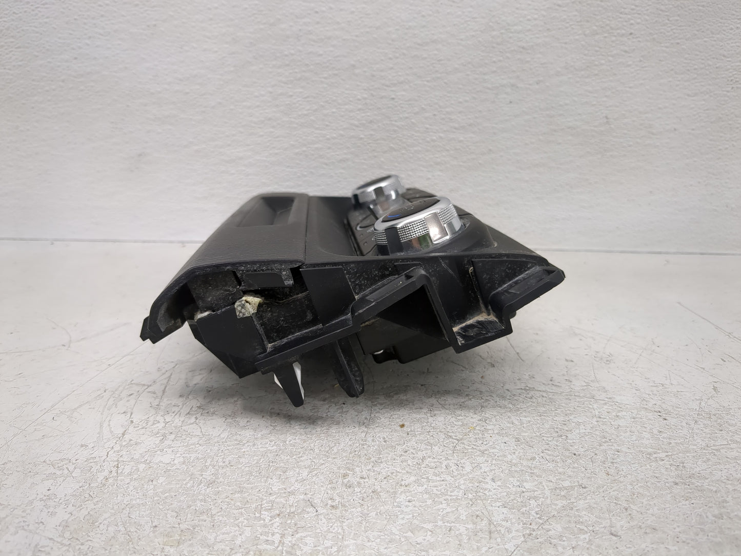 2014-2016 Mazda 3 Climate Control Module Temperature AC/Heater Replacement Fits Fits 2014 2015 2016 OEM Used Auto Parts - Oe