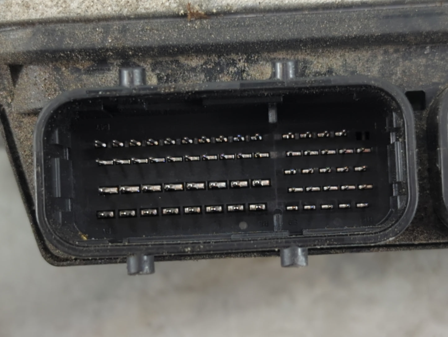 2014-2016 Mazda 3 PCM Engine Control Computer ECU ECM PCU OEM P/N:PE AB 18 881A Fits Fits 2014 2015 2016 OEM Used Auto Parts