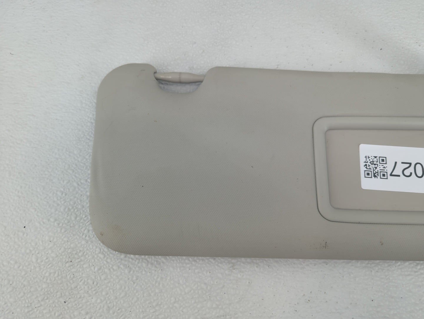 2014-2018 Mazda 3 Sun Visor Shade Replacement Passenger Right Mirror Fits Fits 2014 2015 2016 2017 2018 OEM Used Auto Parts 
