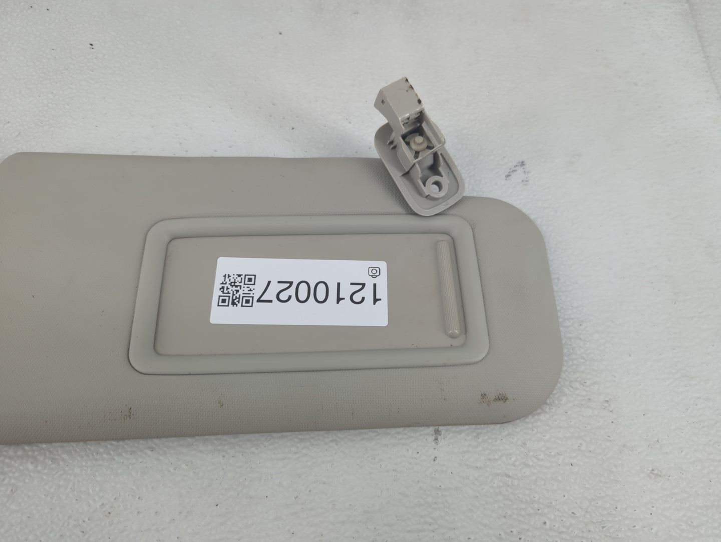 2014-2018 Mazda 3 Sun Visor Shade Replacement Passenger Right Mirror Fits Fits 2014 2015 2016 2017 2018 OEM Used Auto Parts 