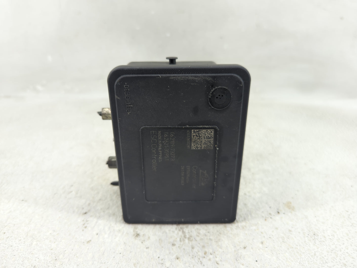 2016 Mazda 3 ABS Pump Control Module Replacement P/N:BHN1 43 7A0 B Fits OEM Used Auto Parts - Oemusedautoparts1.com