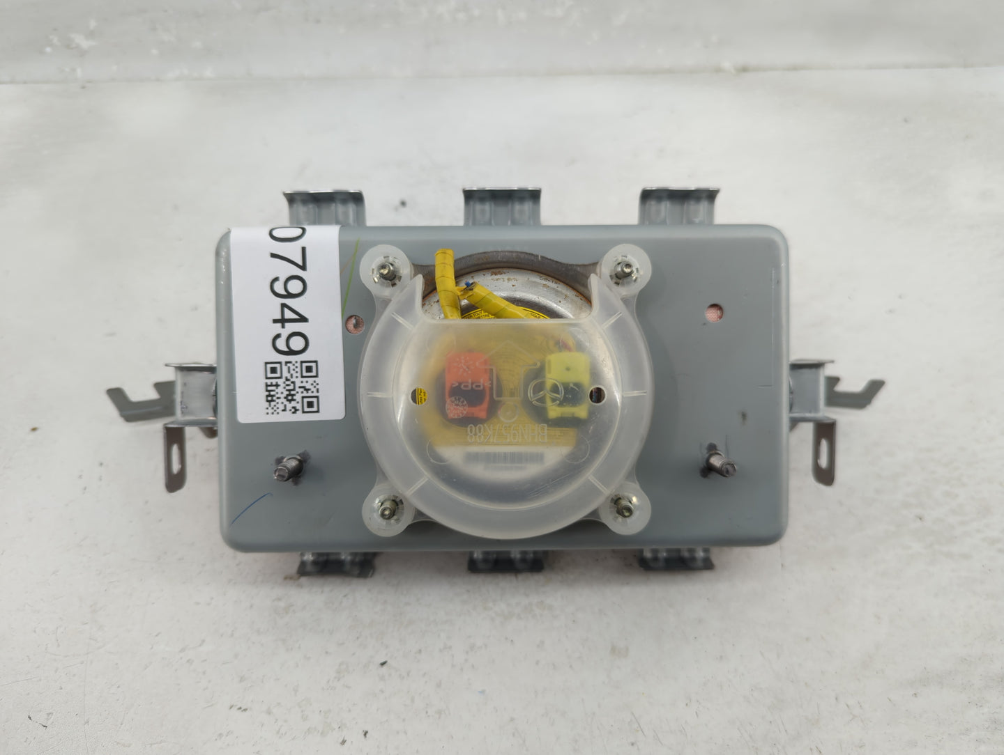 2014-2016 Mazda 3 Air Bag Passenger Right Dashboard OEM P/N:BHN957K50C Fits Fits 2014 2015 2016 OEM Used Auto Parts - Oemuse