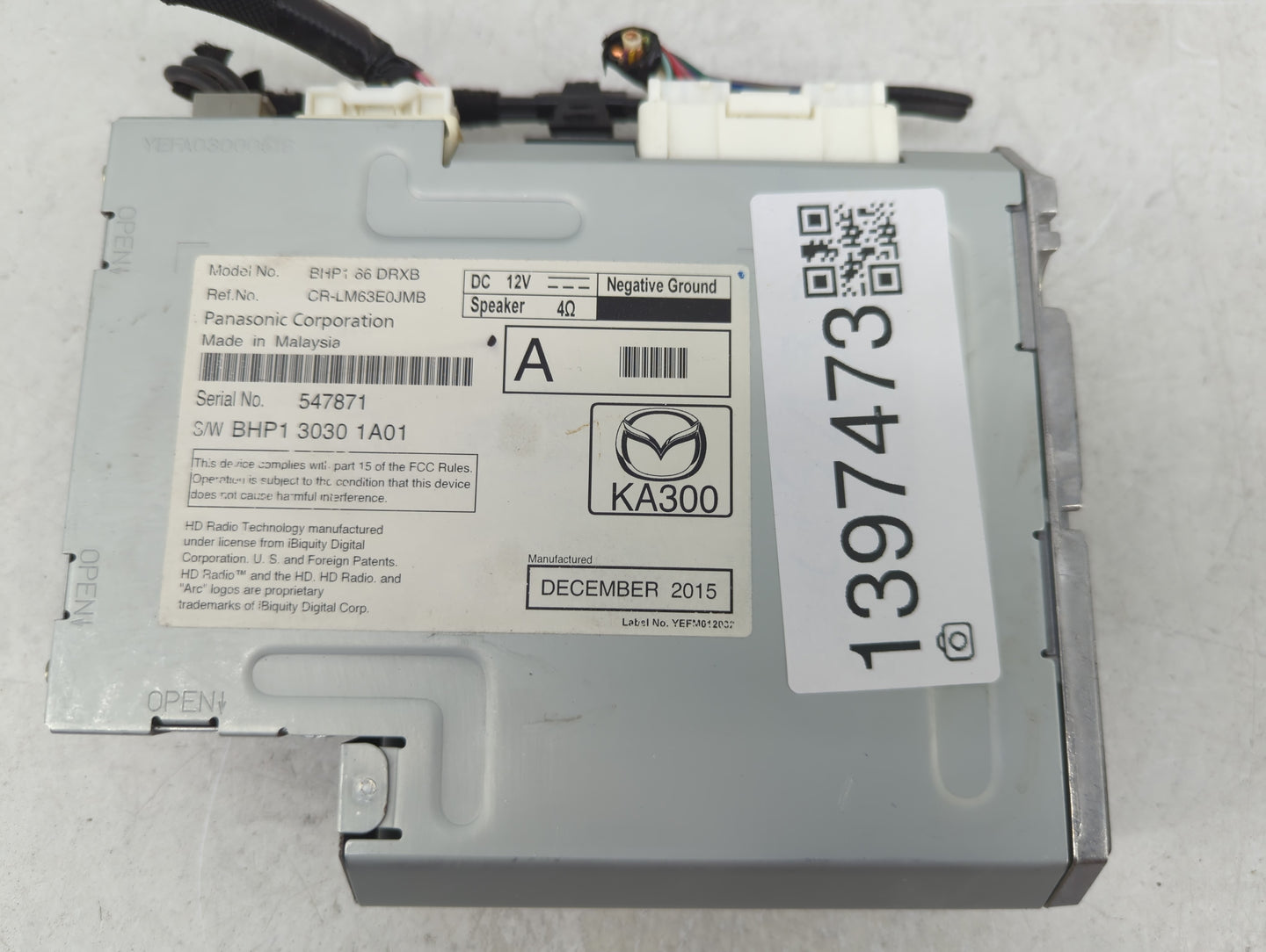 2014-2018 Mazda 3 Radio AM FM Cd Player Receiver Replacement P/N:BHP166DRXB Fits Fits 2014 2015 2016 2017 2018 OEM Used Auto