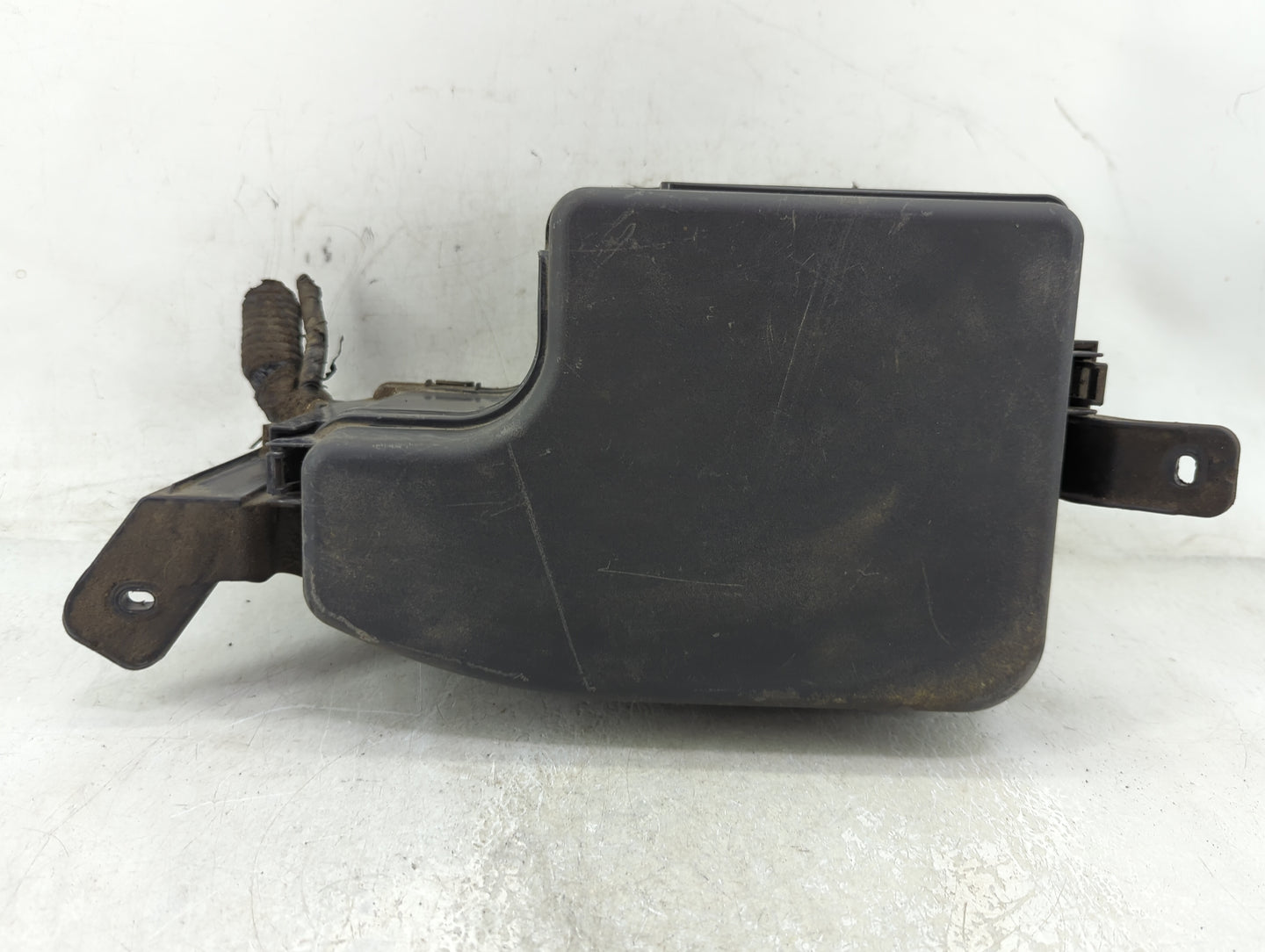 2014-2016 Mazda 3 Fusebox Fuse Box Panel Relay Module P/N:BHR1-67S99 Fits Fits 2014 2015 2016 OEM Used Auto Parts - Oemuseda