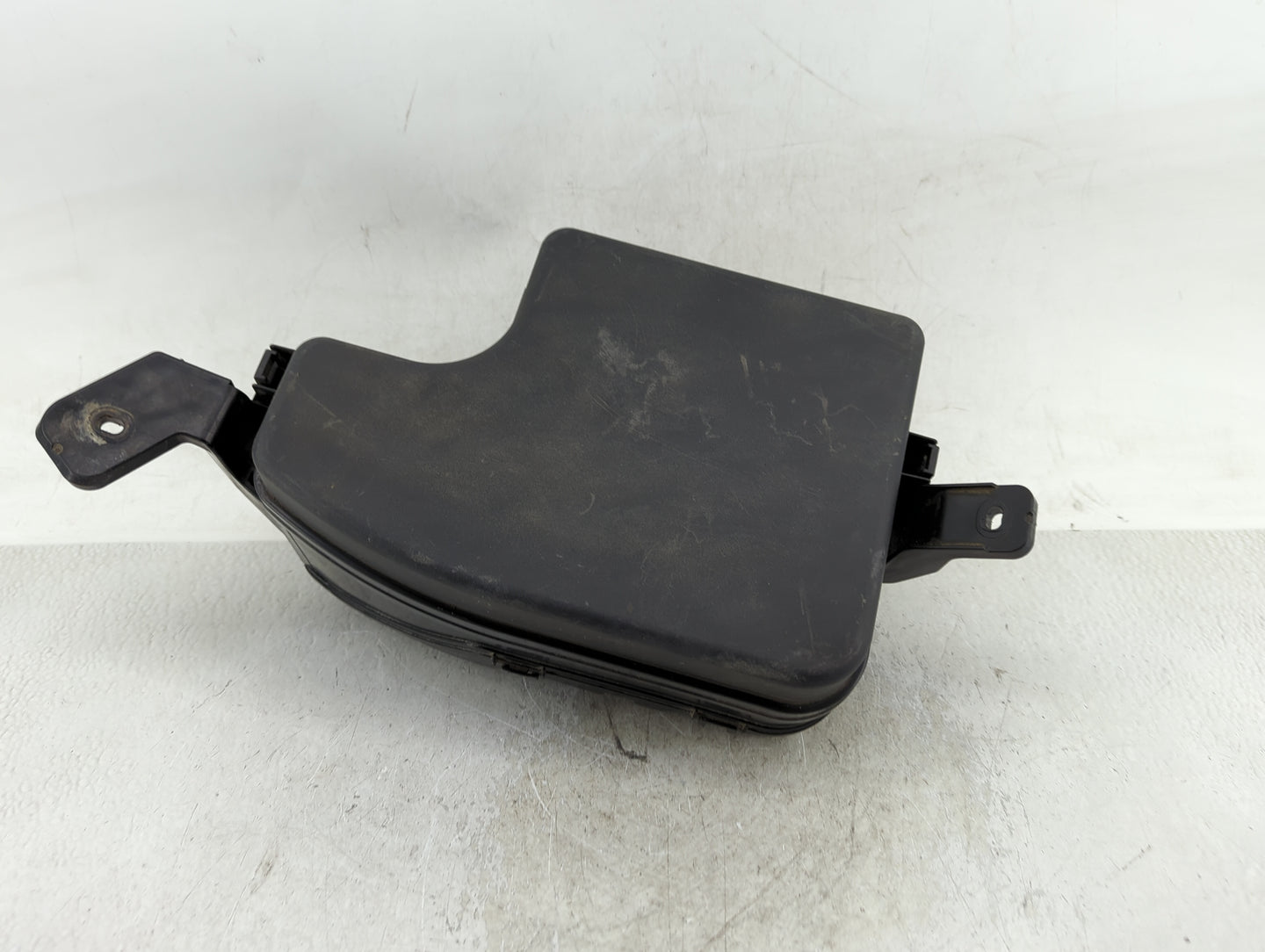 2014-2016 Mazda 3 Fusebox Fuse Box Panel Relay Module Fits Fits 2014 2015 2016 OEM Used Auto Parts - Oemusedautoparts1.com