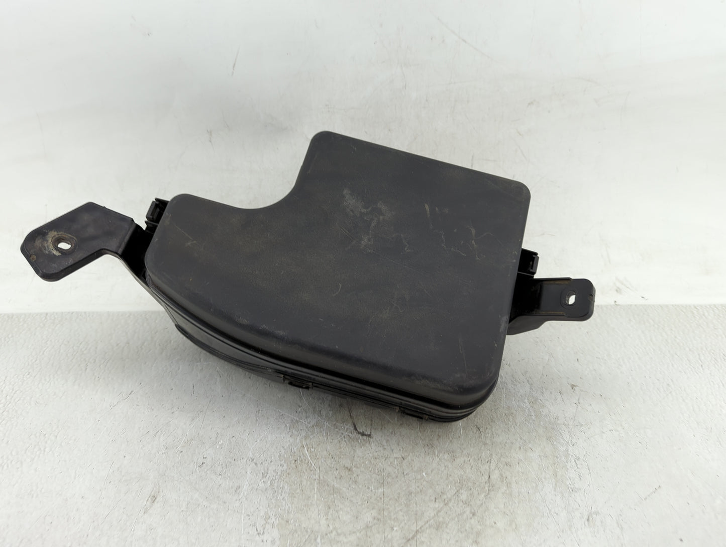 2014-2016 Mazda 3 Fusebox Fuse Box Panel Relay Module Fits Fits 2014 2015 2016 OEM Used Auto Parts - Oemusedautoparts1.com