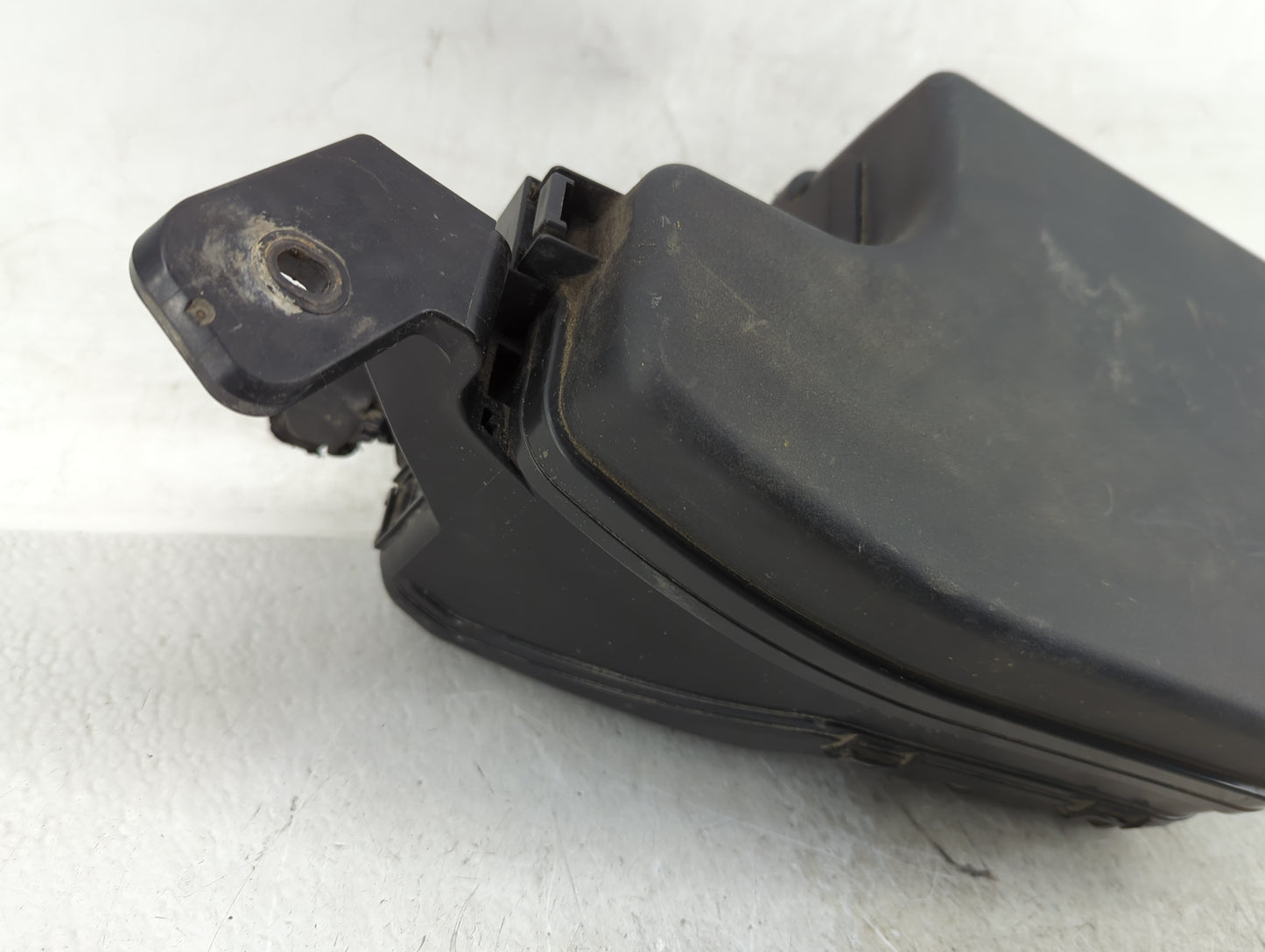 2014-2016 Mazda 3 Fusebox Fuse Box Panel Relay Module Fits Fits 2014 2015 2016 OEM Used Auto Parts - Oemusedautoparts1.com