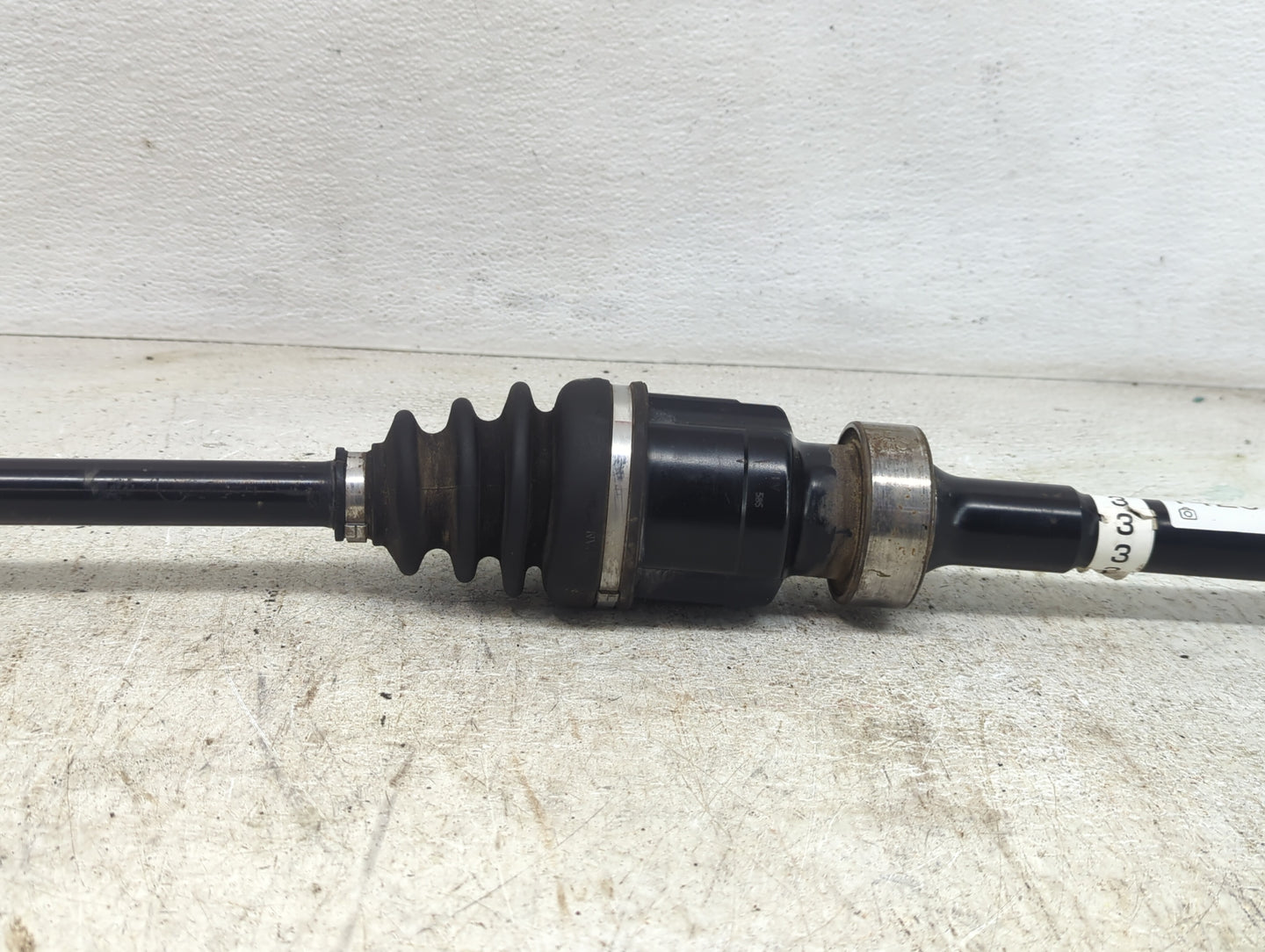 2014-2018 Mazda 3 Axle Shaft Front Passenger Cv C/v - Oemusedautoparts1.com