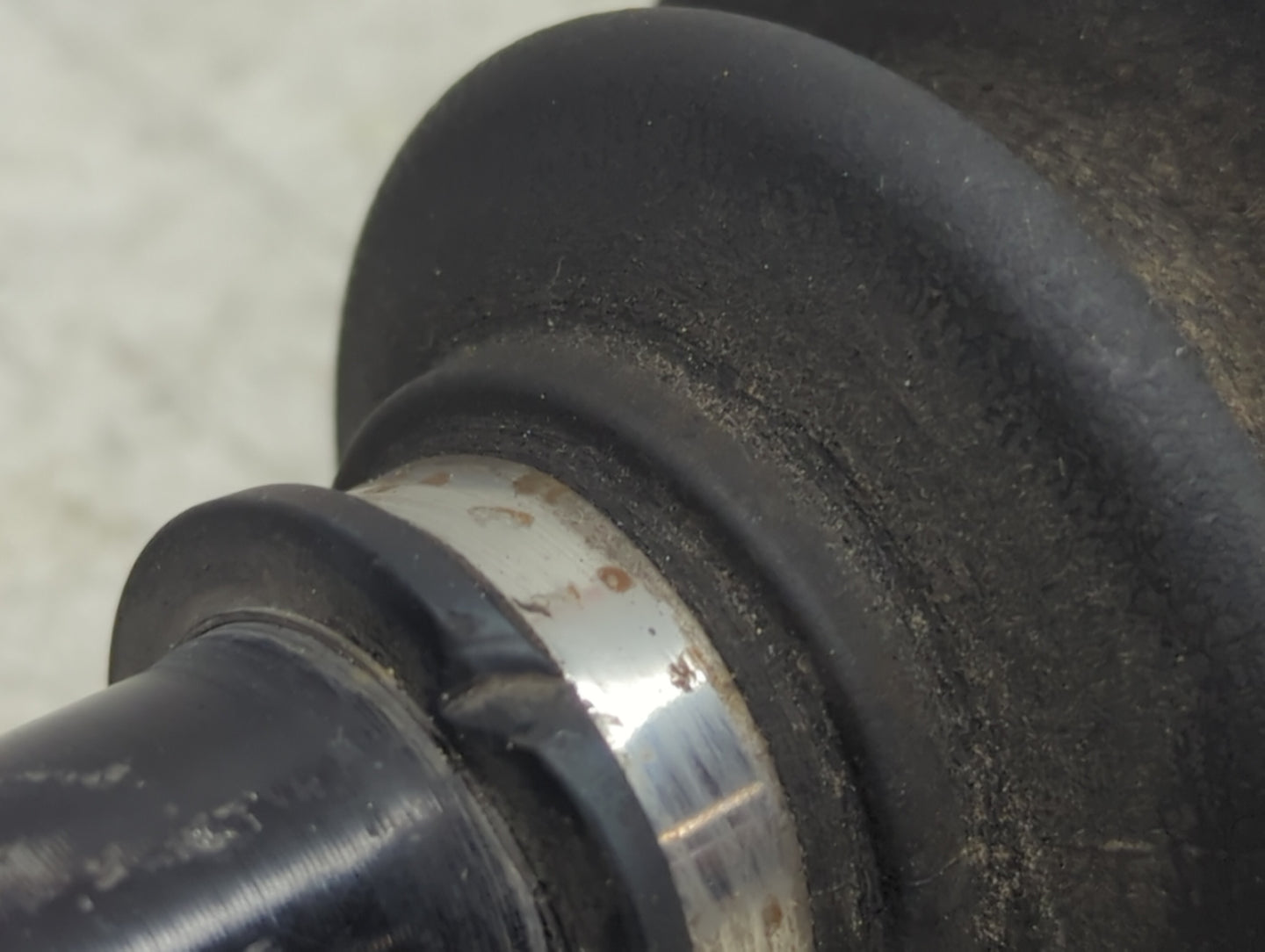 2014-2018 Mazda 3 Axle Shaft Front Passenger Cv C/v - Oemusedautoparts1.com