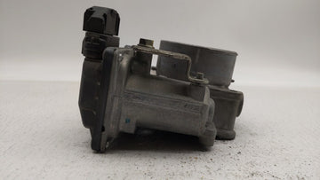 2012-2014 Mazda 3 Throttle Body P/N:13 640 A 640 K4238 1R24, 640 K4238 6R26, 13 640 B, 640 K4238 7T13 Fits Fits 2012 2013 2014 OEM Used Auto Parts
