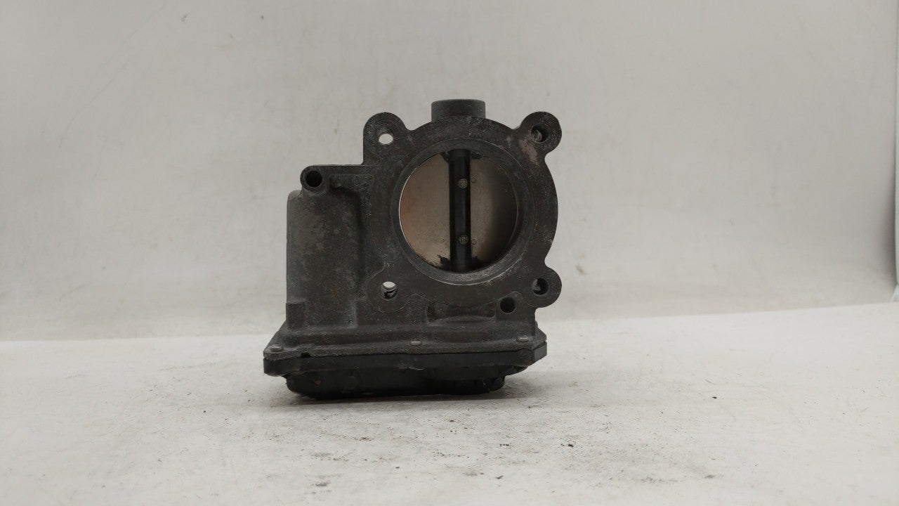 2012-2014 Mazda 3 Throttle Body P/N:PE01 13 640 A PE01 13 640 B, 152009S18, 640 K4238 6R26 Fits Fits 2012 2013 2014 OEM Used