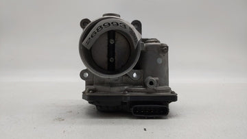 2012-2014 Mazda 3 Throttle Body P/N:PE01 13 640 A PE01 13 640 B, 152009S18, 640 K4238 6R26 Fits Fits 2012 2013 2014 OEM Used