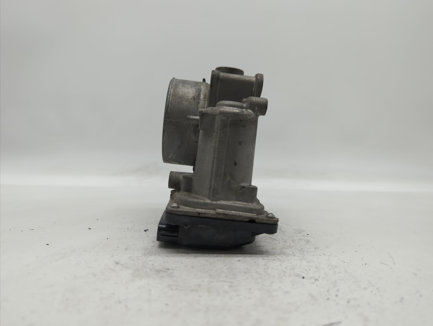 2012-2014 Mazda 3 Throttle Body P/N:13 640 A 640 K4238 1R24, 640 K4238 6R26, 13 640 B, 640 K4238 7T13 Fits Fits 2012 2013 20