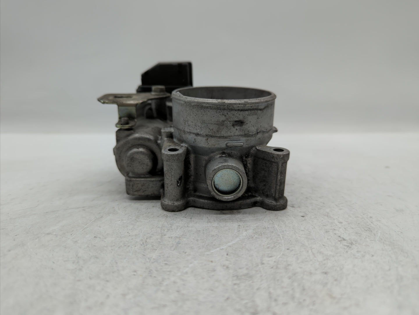2012-2014 Mazda 3 Throttle Body P/N:13 640 A 640 K4238 1R24, 640 K4238 6R26, 13 640 B, 640 K4238 7T13 Fits Fits 2012 2013 20