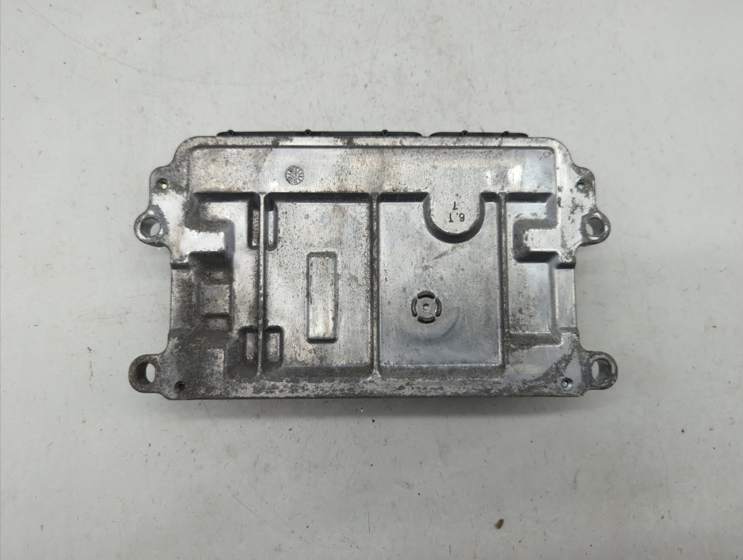 2016 Mazda 3 PCM Engine Control Computer ECU ECM PCU OEM P/N:PSAP 18 881 PY9W 18 881A, PY9W 18 881 Fits OEM Used Auto Parts 