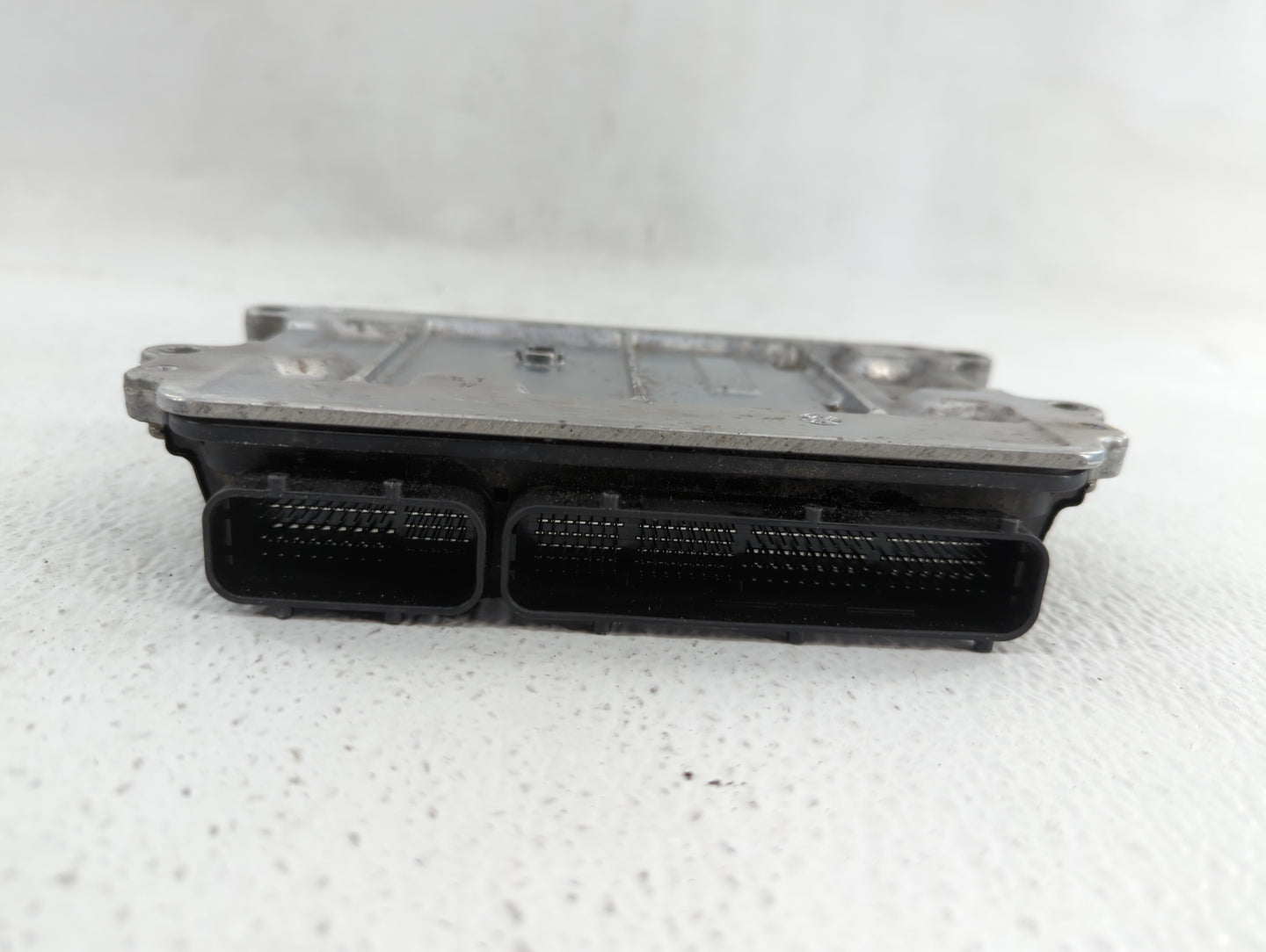 2017-2018 Mazda 3 PCM Engine Control Computer ECU ECM PCU OEM P/N:PSAP 18 881 PY9W 18 881A, PY9W 18 881 Fits Fits 2016 2017 