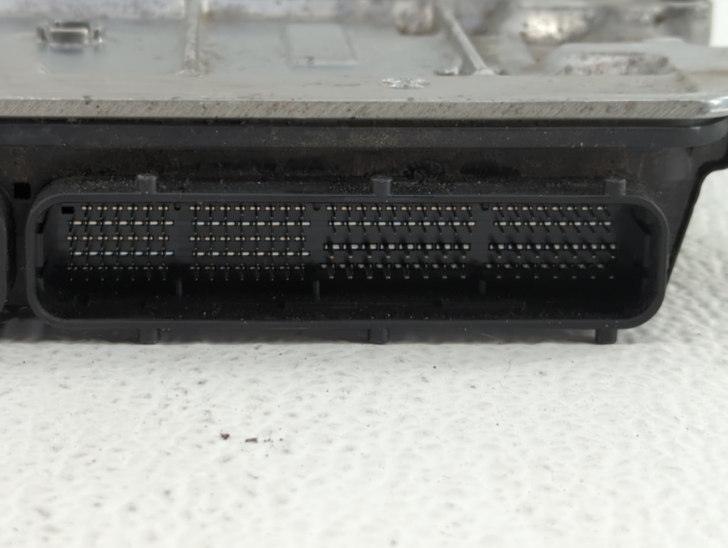2017-2018 Mazda 3 PCM Engine Control Computer ECU ECM PCU OEM P/N:PSAP 18 881 PY9W 18 881A, PY9W 18 881 Fits Fits 2016 2017 