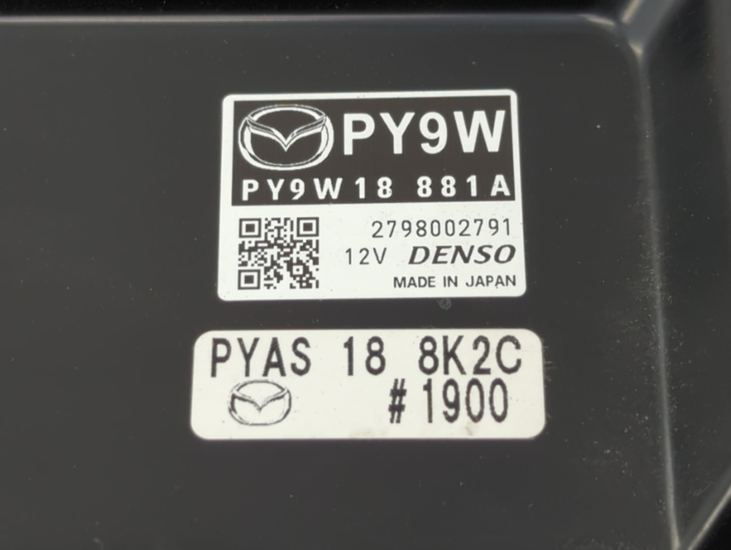 2017-2018 Mazda 3 PCM Engine Control Computer ECU ECM PCU OEM P/N:PSAP 18 881 PY9W 18 881A, PY9W 18 881 Fits Fits 2016 2017 